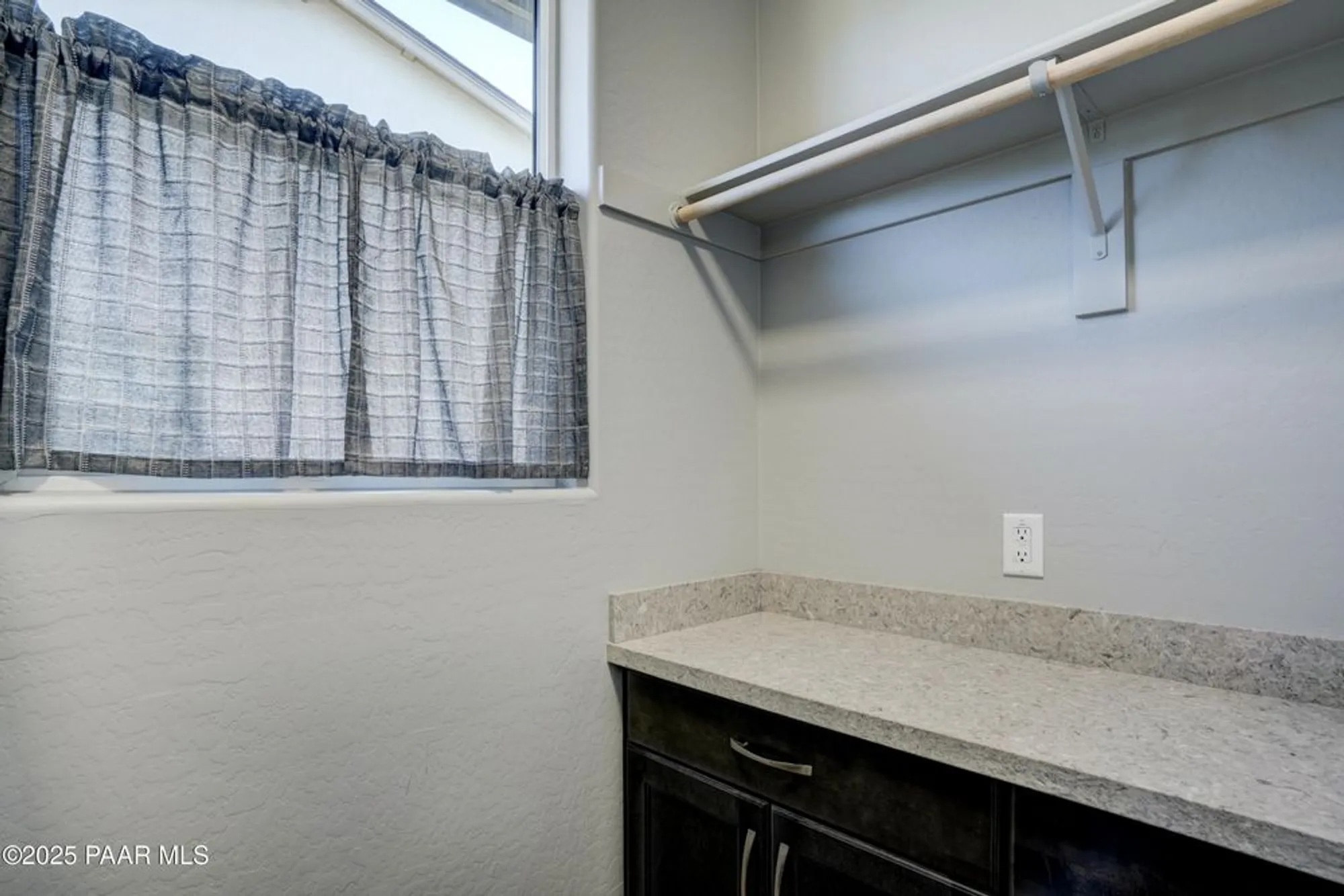 Property Slideshow image 25 of 31 | 5247 tranquil bluff way, Prescott, AZ, 86301