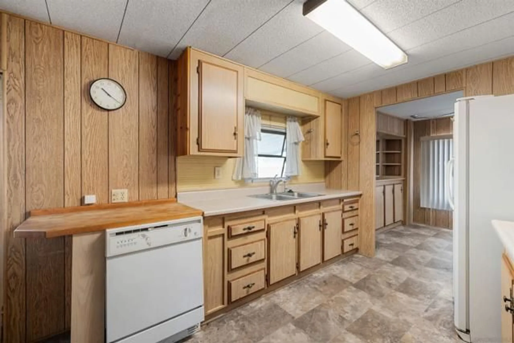 Property Slideshow image 7 of 29 | 444 n el camino real spc 42, Encinitas, CA, 92024