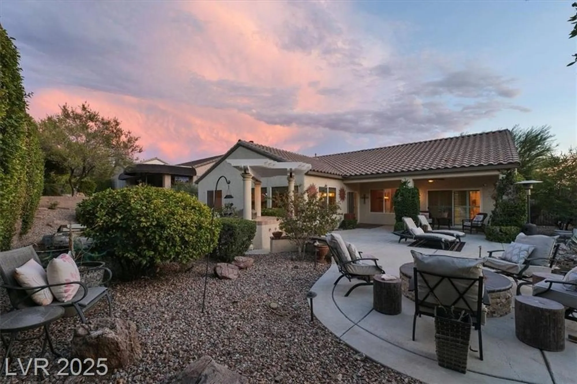 Property Slideshow image 34 of 68 | 3048 brownbirds nest dr, Henderson, NV, 89052