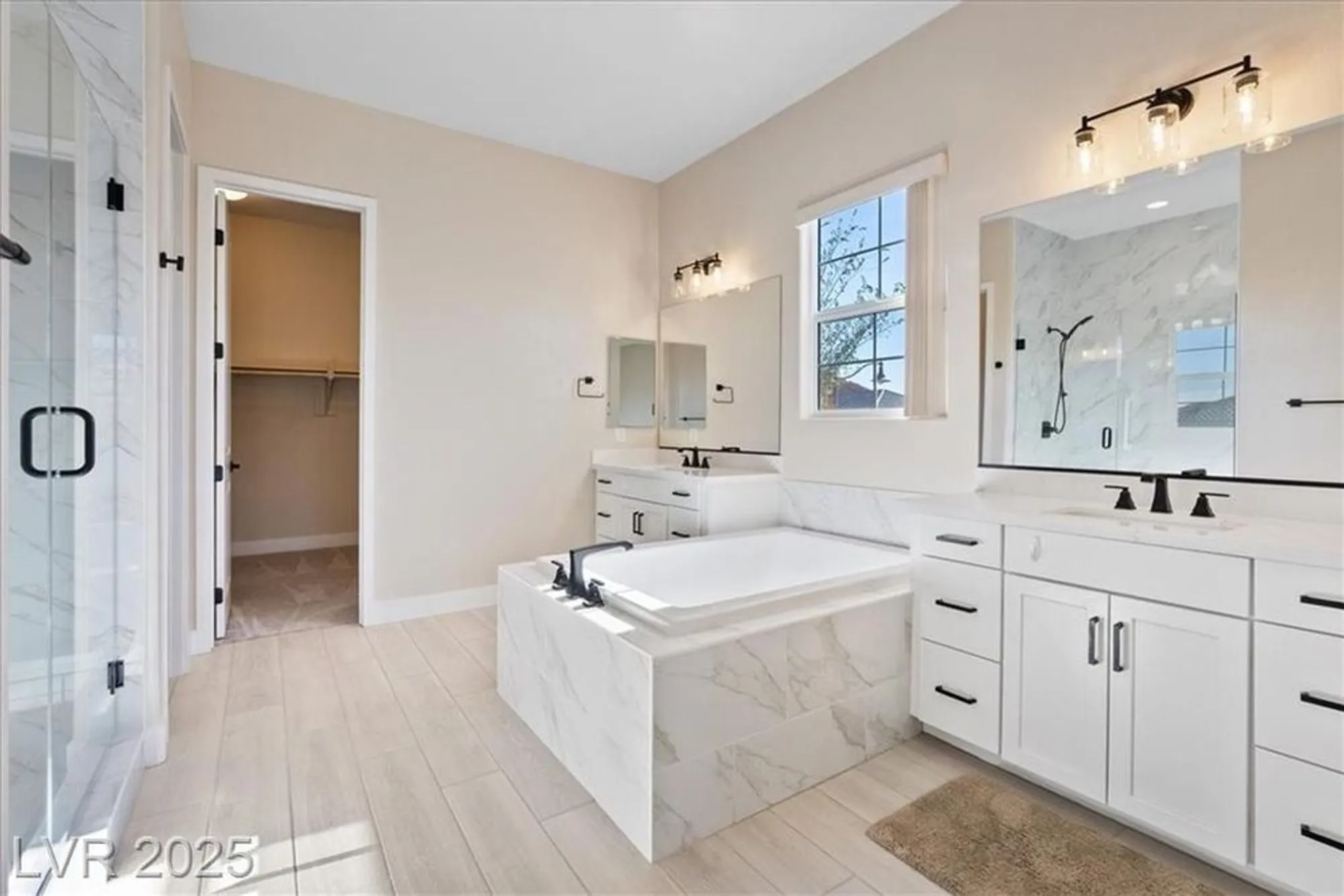 Property Slideshow image 18 of 35 | 85 cathedral wash pl, Henderson, NV, 89011