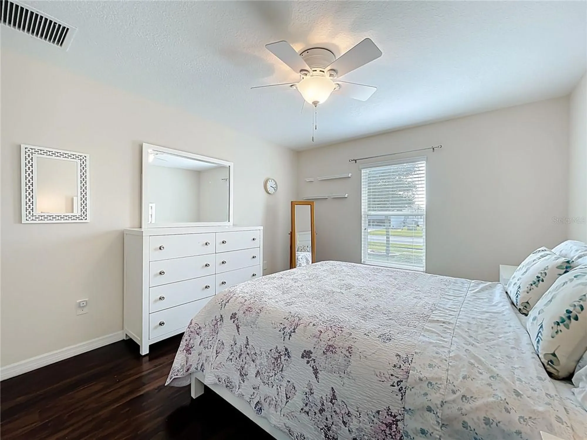 Property Slideshow image 28 of 69 | 26812 augusta springs cir, Leesburg, FL, 34748