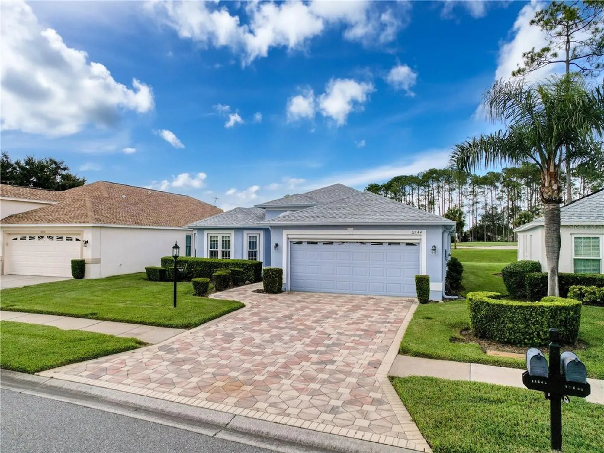 Property Slideshow image 4 of 99 | 11644 spindrift loop, Hudson, FL, 34667