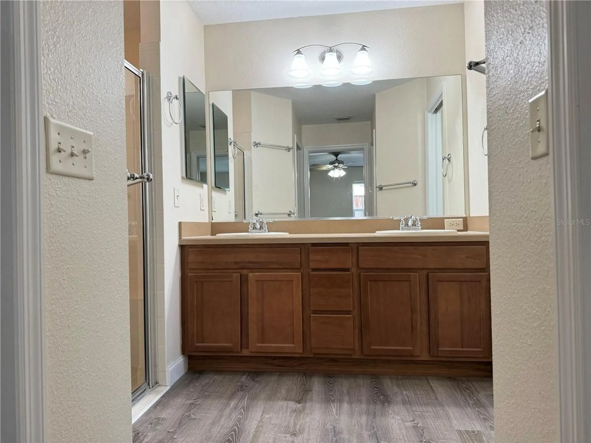 Property Slideshow image 19 of 35 | 12046 ne 51st cir, Oxford, FL, 34484