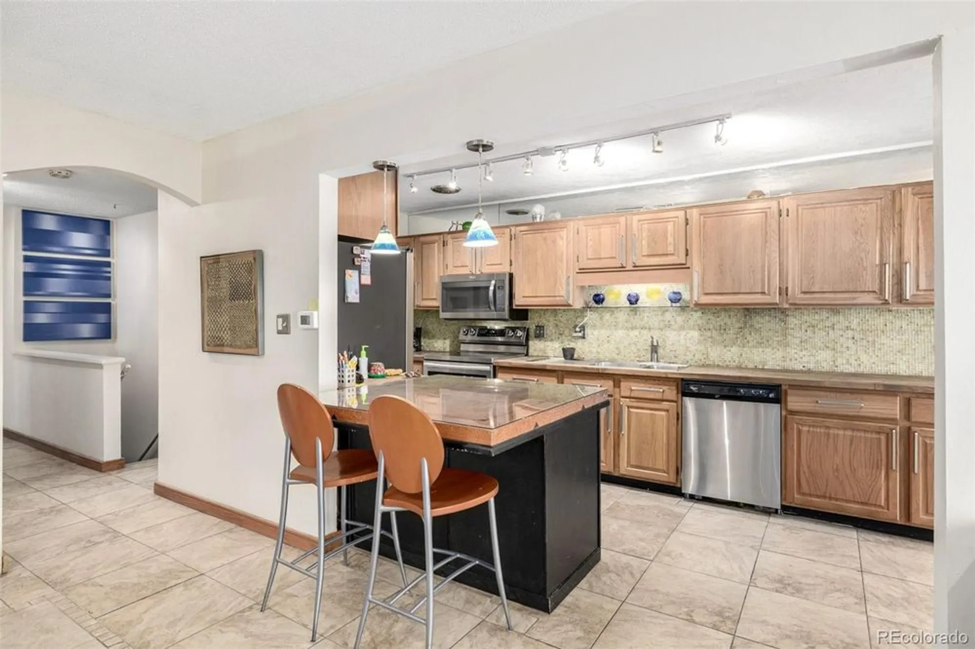 Property Slideshow image 11 of 46 | 7466 w cedar cir, Lakewood, CO, 80226