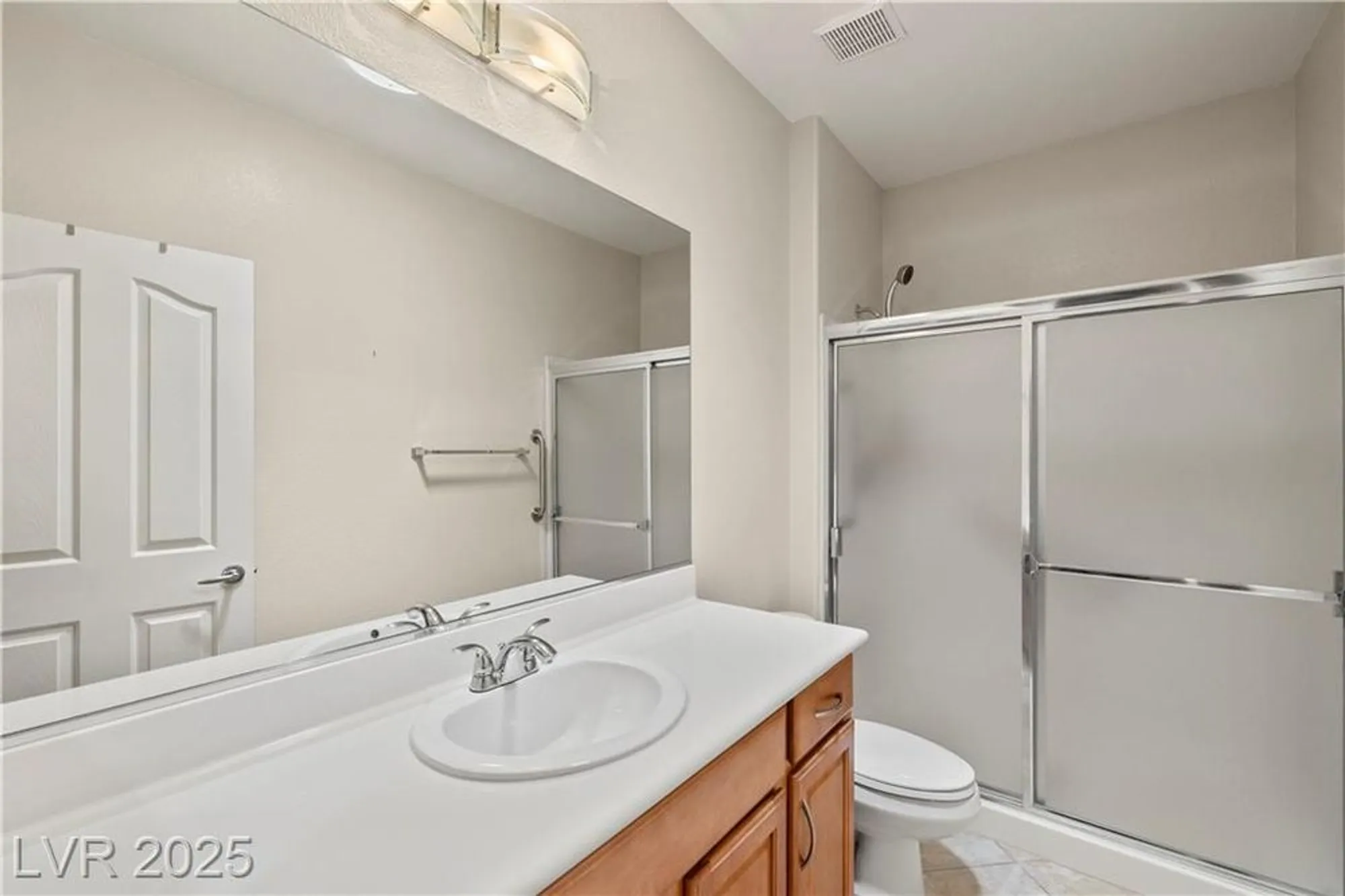 Property Slideshow image 23 of 31 | 2151 shadow canyon dr, Henderson, NV, 89044