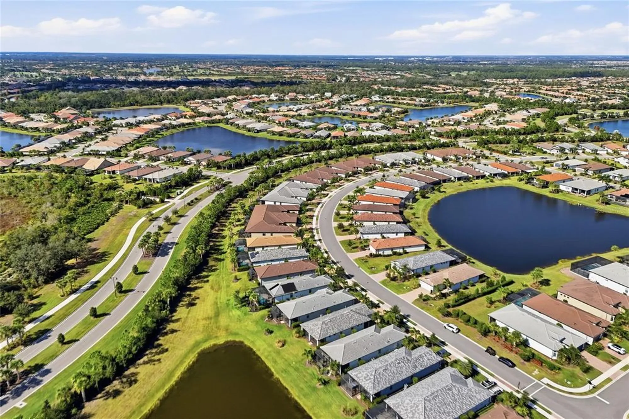 Property Slideshow image 32 of 87 | 17726 northwood pl, Bradenton, FL, 34202