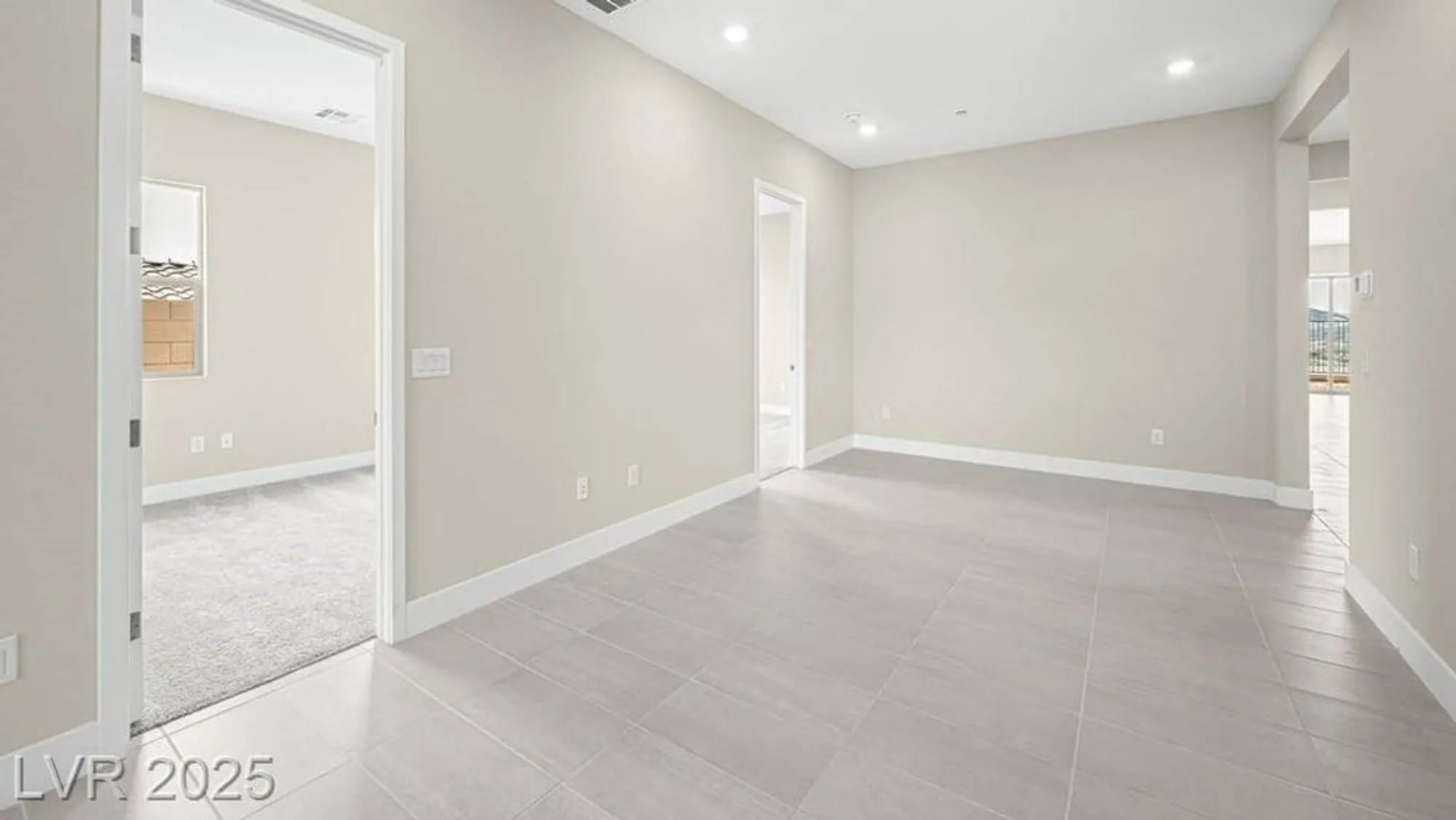 Property Slideshow image 25 of 56 | 235 paraggi bay dr, Henderson, NV, 89011