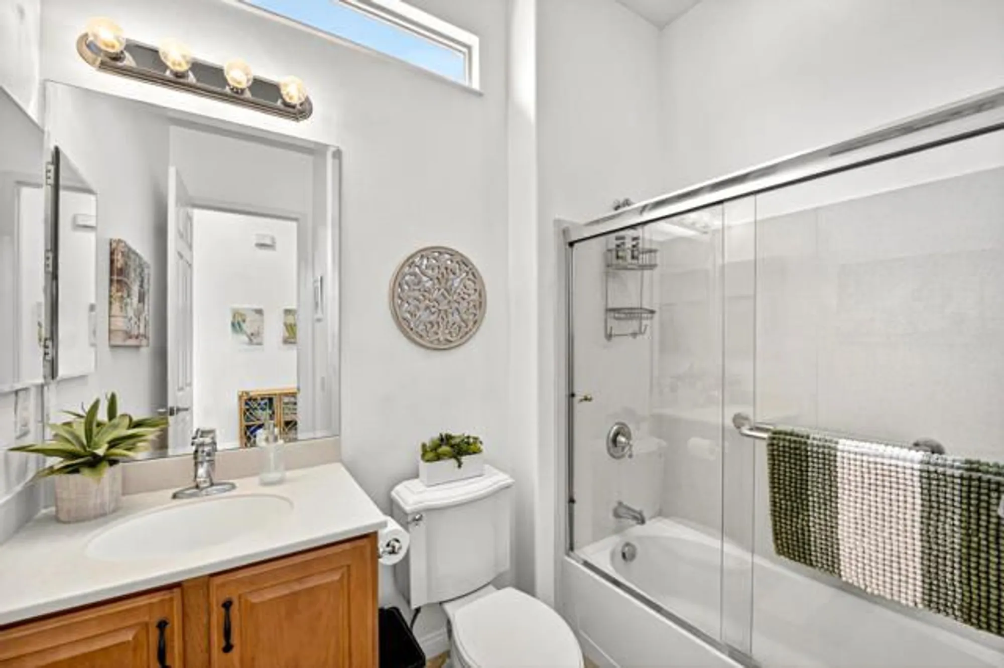 Property Slideshow image 20 of 57 | 81916 avenida del toro, Indio, CA, 92203