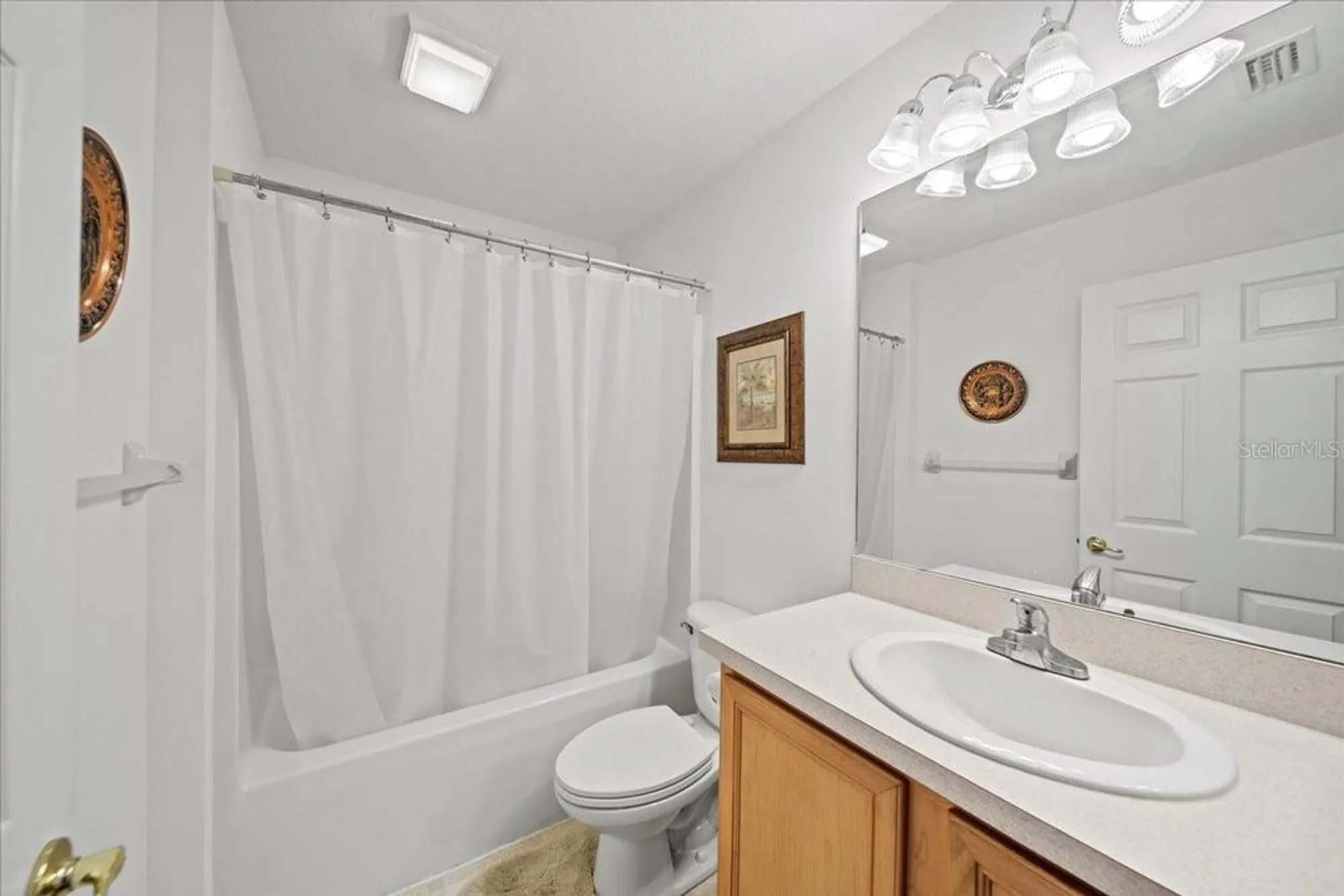 Property Slideshow image 28 of 42 | 364 lake suzanne dr, Lake Wales, FL, 33859