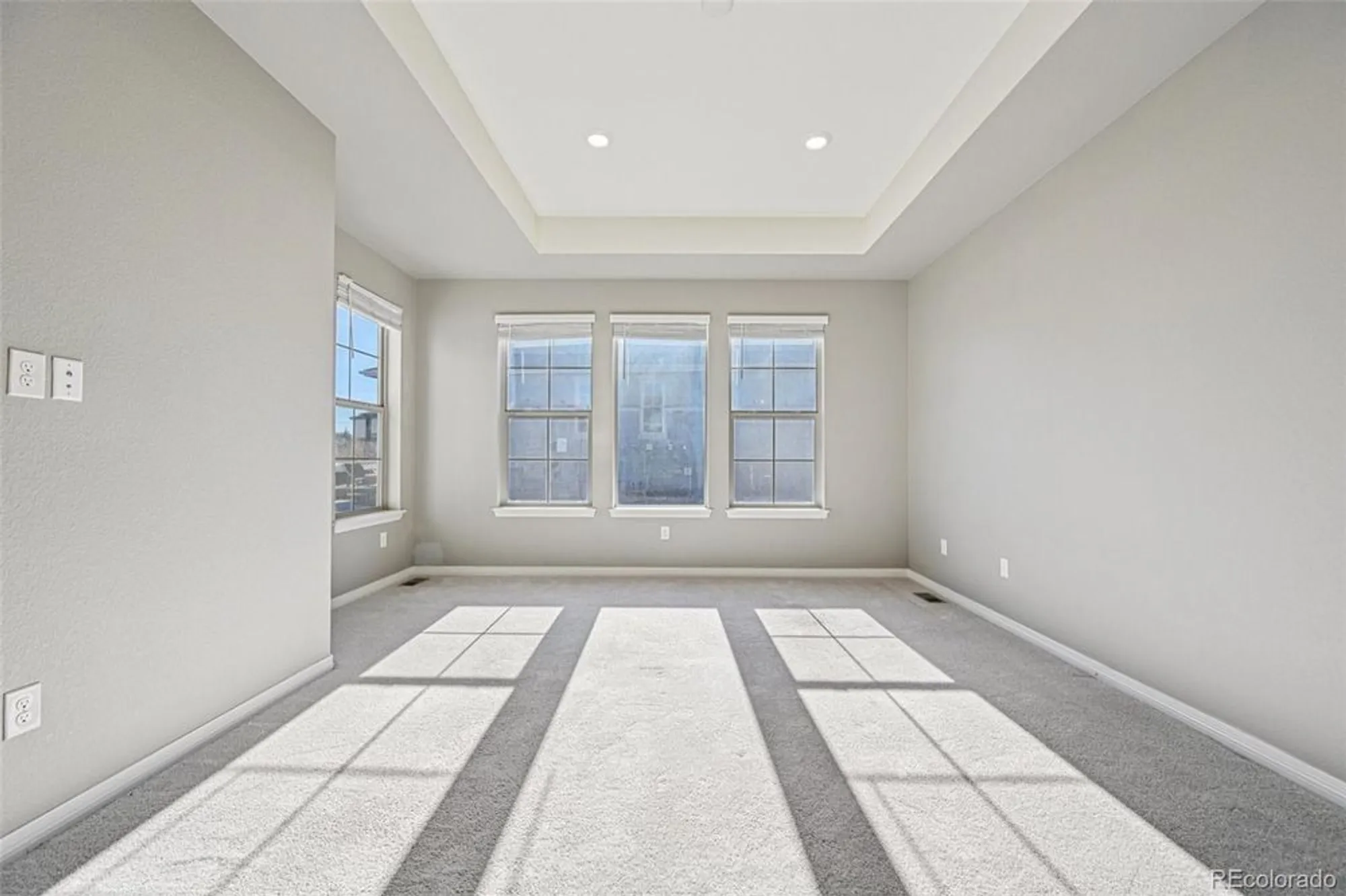 Property Slideshow image 23 of 50 | 7834 plateau creek ln, Littleton, CO, 80125