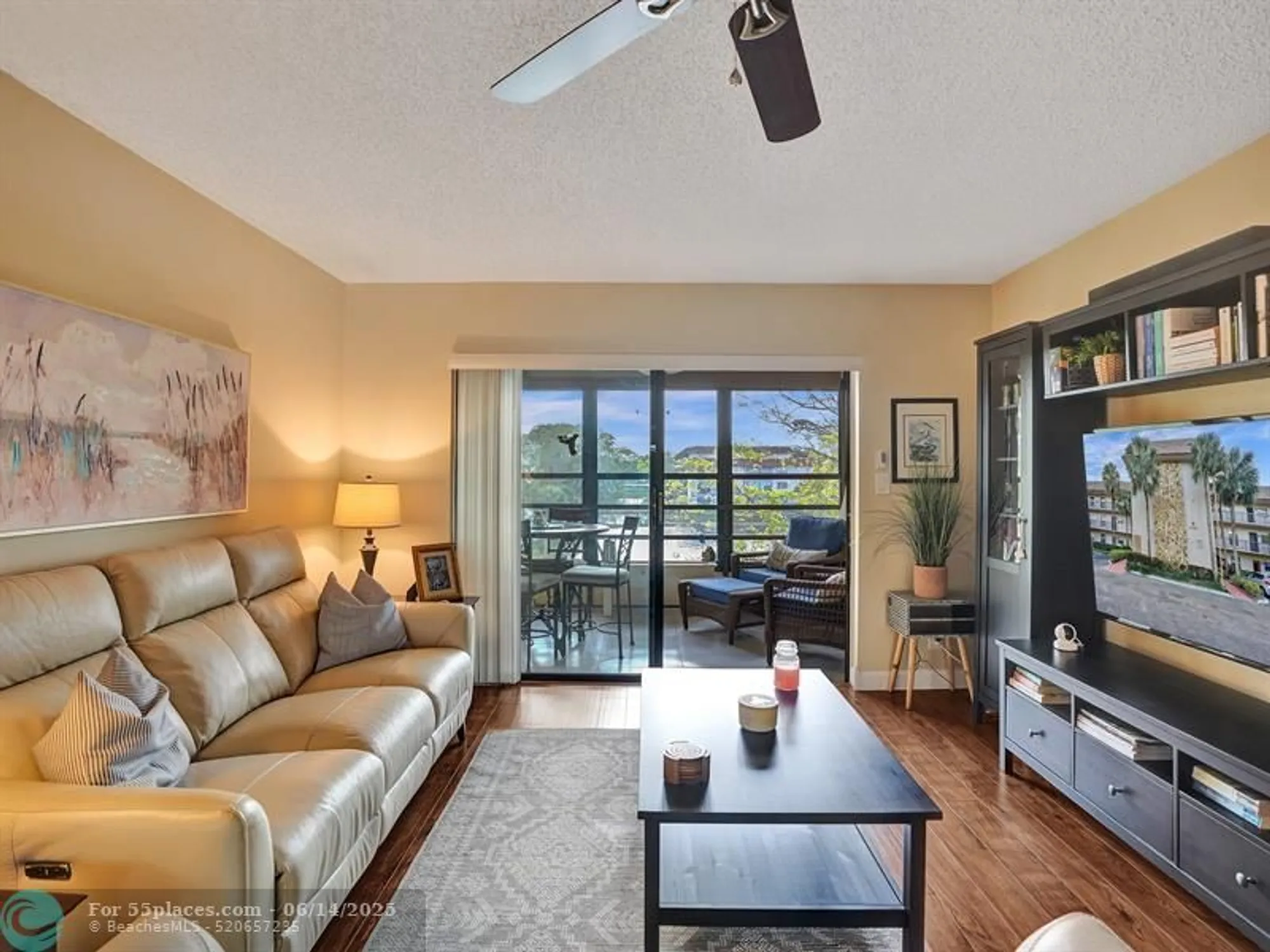 Property Slideshow image 10 of 43 | 6080 n sabal palm blvd 305, Tamarac, FL, 33319