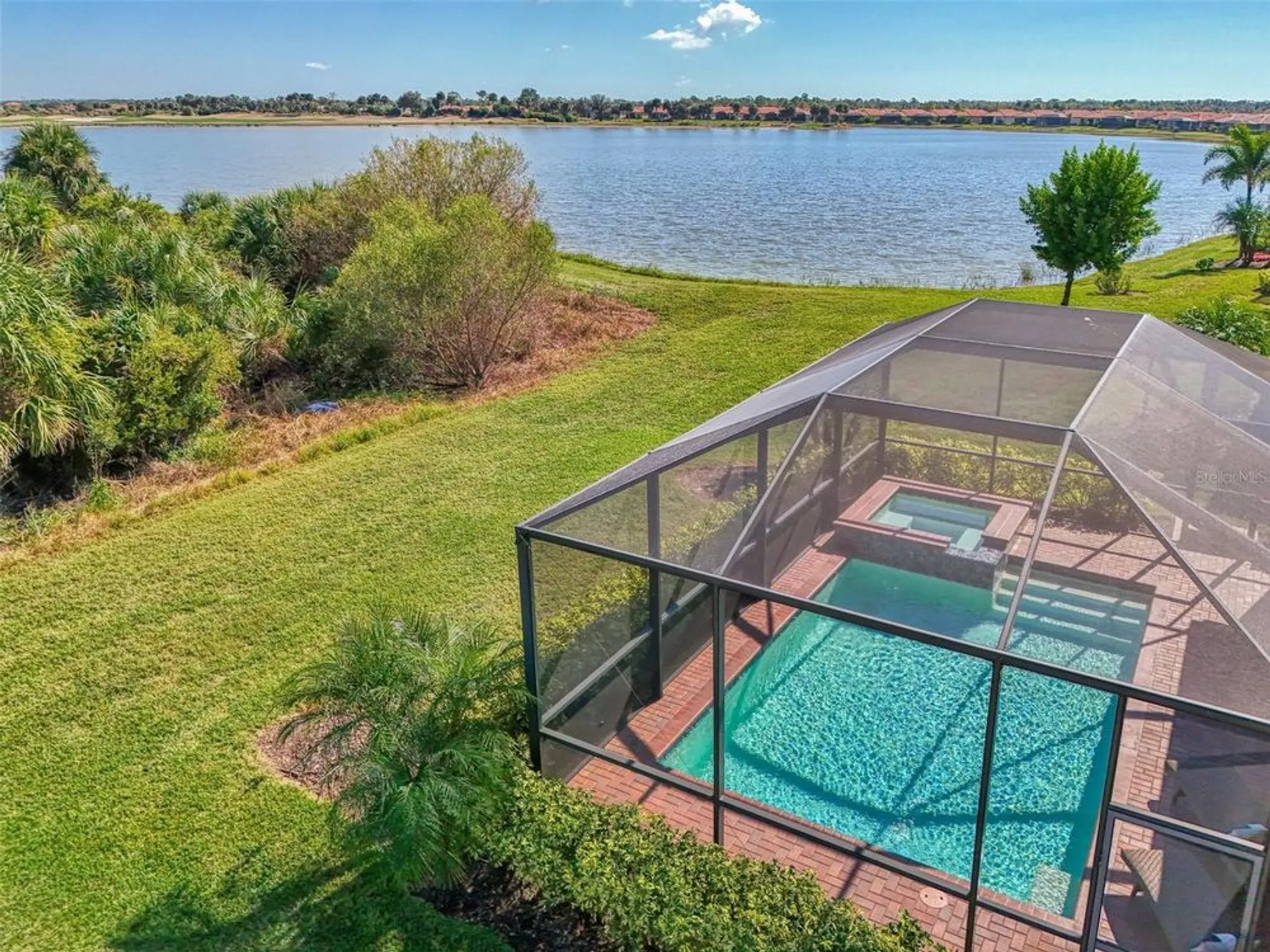 Property Slideshow image 6 of 100 | 24080 spartina dr, Venice, FL, 34293