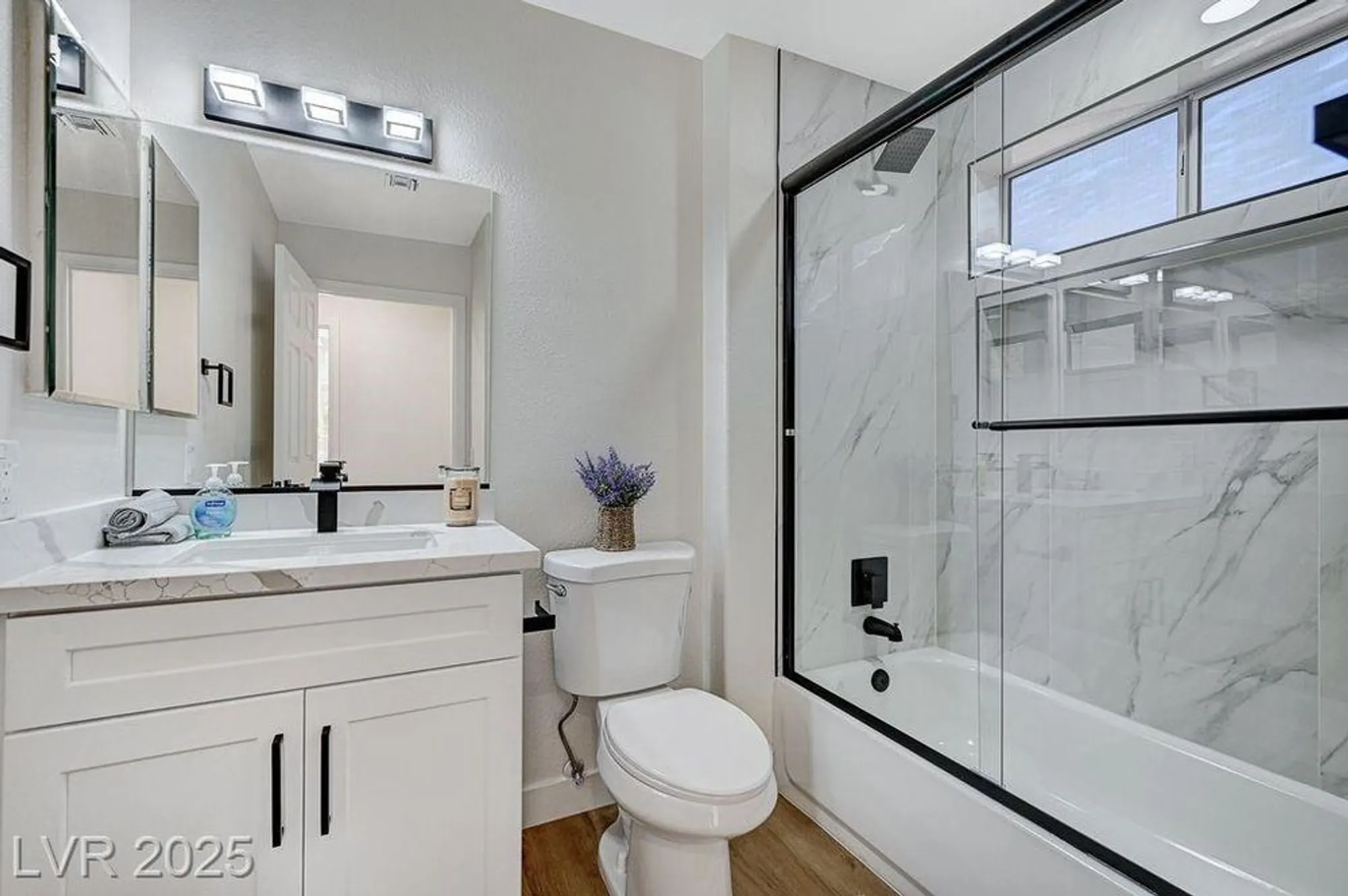 Property Slideshow image 16 of 40 | 10309 marymont pl, Las Vegas, NV, 89134