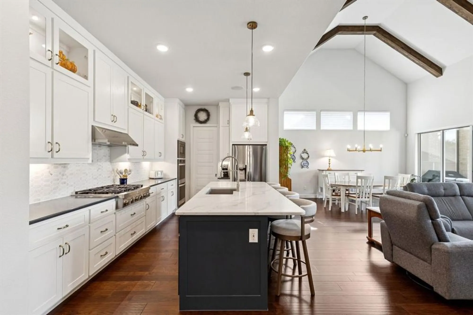 Property Slideshow image 10 of 34 | 4724 cherry bark trl, Arlington, TX, 76005