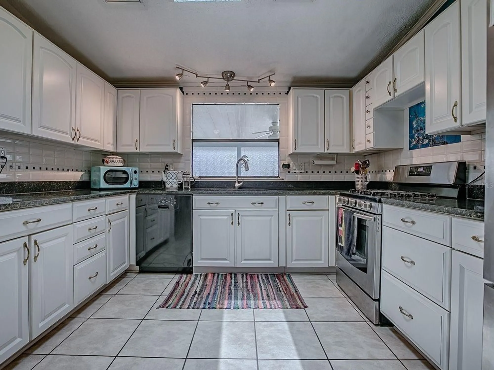 Property Slideshow image 12 of 45 | 25007 bellevue, Leesburg, FL, 34748