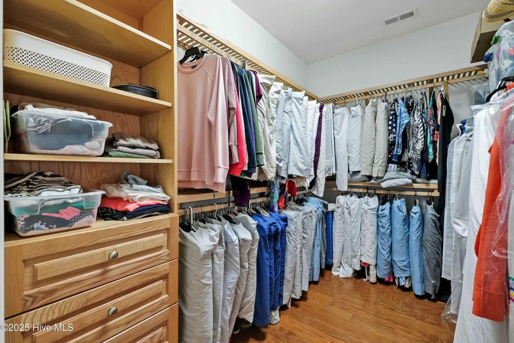 Property Slideshow image 18 of 48 | 2244 villamar dr, Leland, NC, 28451