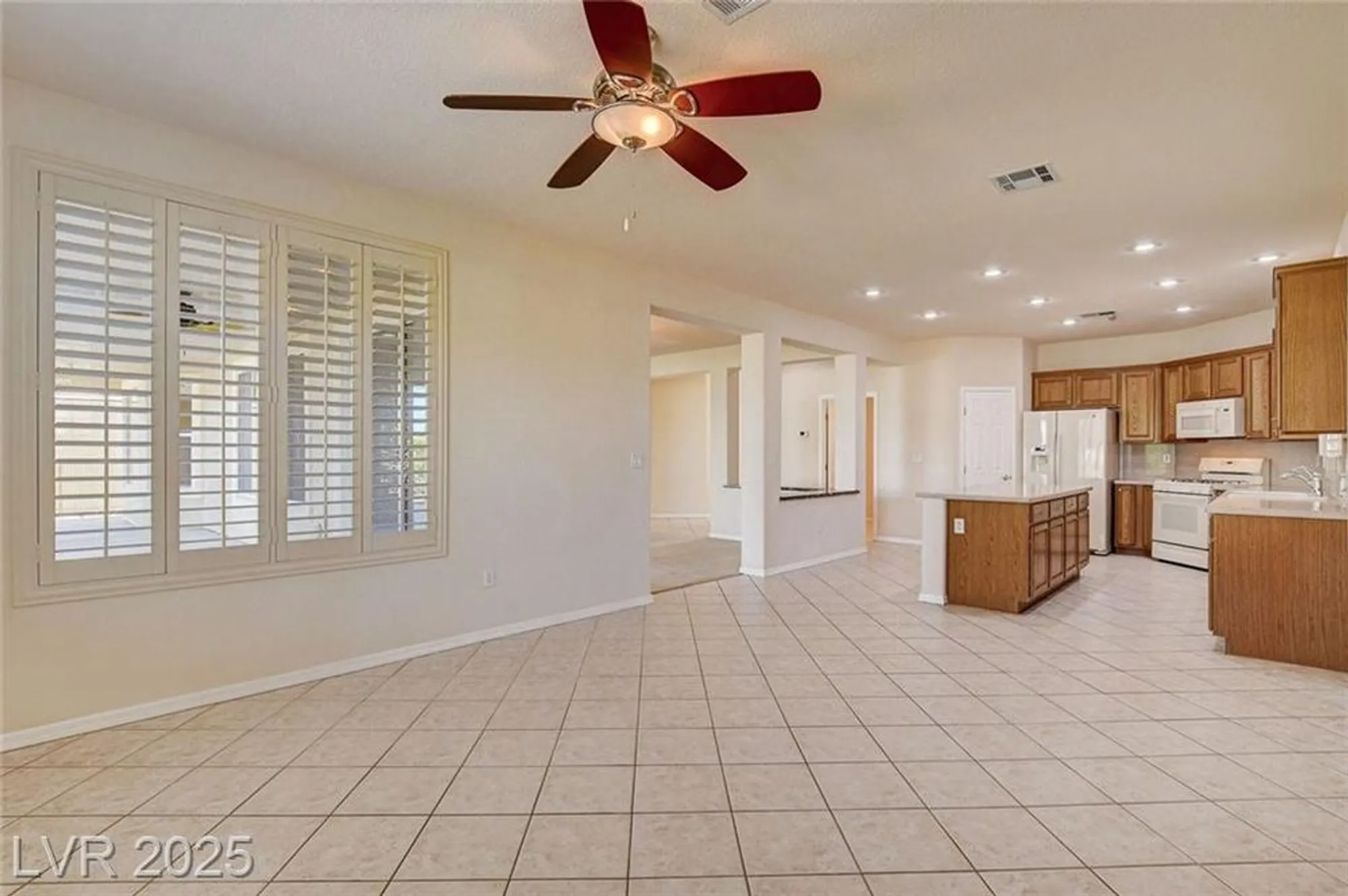 Property Slideshow image 21 of 50 | 10504 bambola pl, Las Vegas, NV, 89135