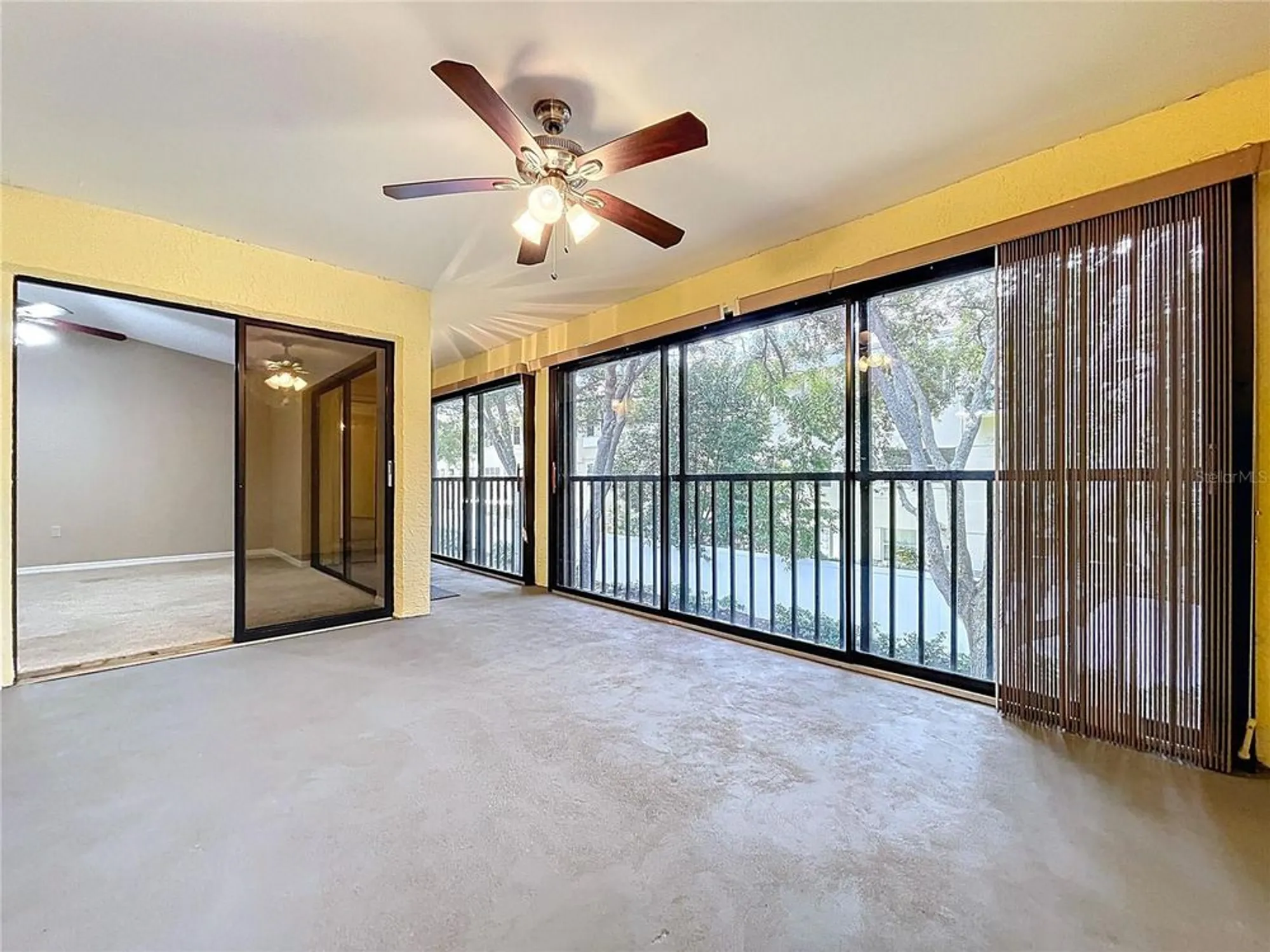 Property Slideshow image 49 of 59 | 2020 lakeview dr apt 203, Clearwater, FL, 33763