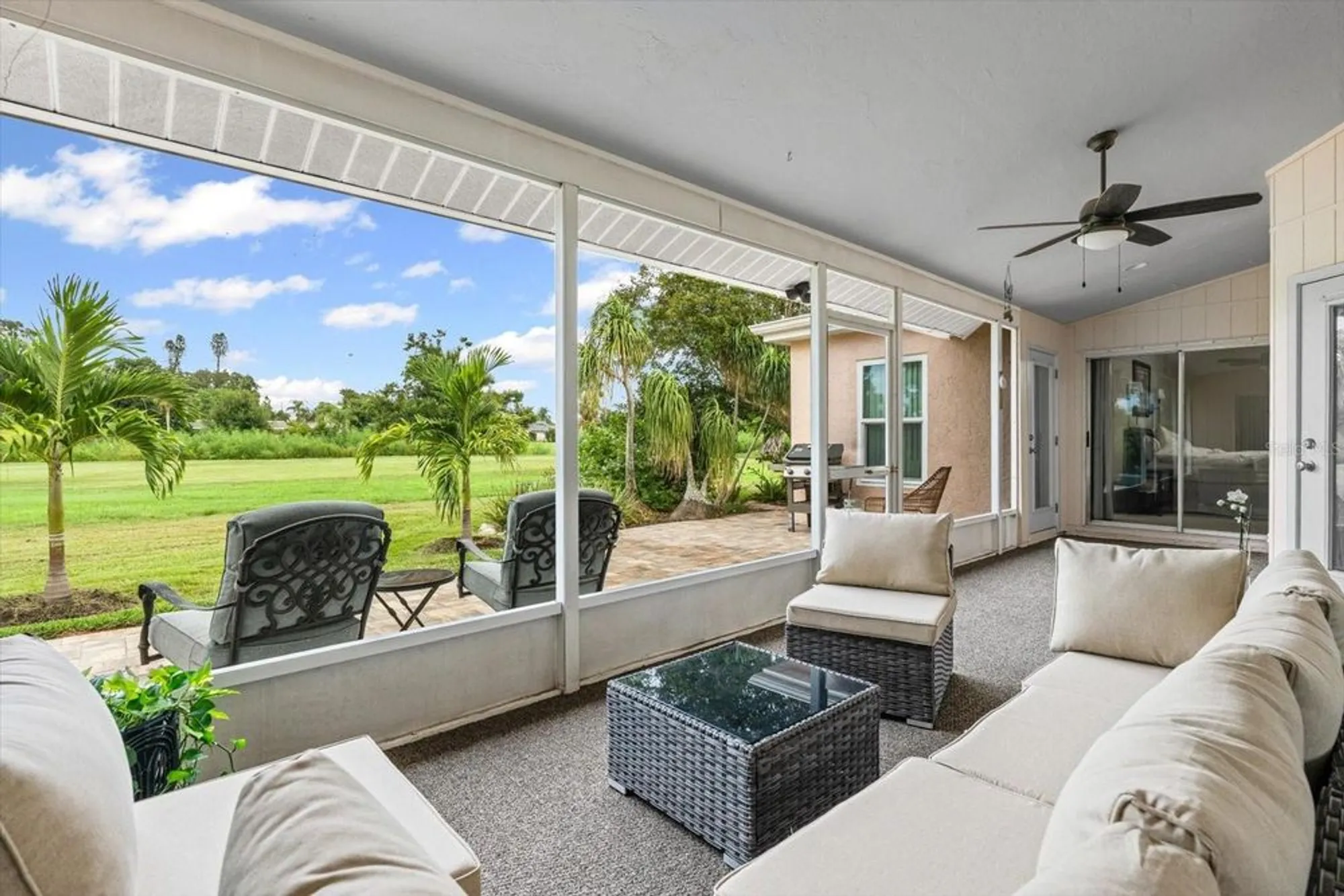 Property Slideshow image 37 of 44 | 3339 sheffield cir, Sarasota, FL, 34239