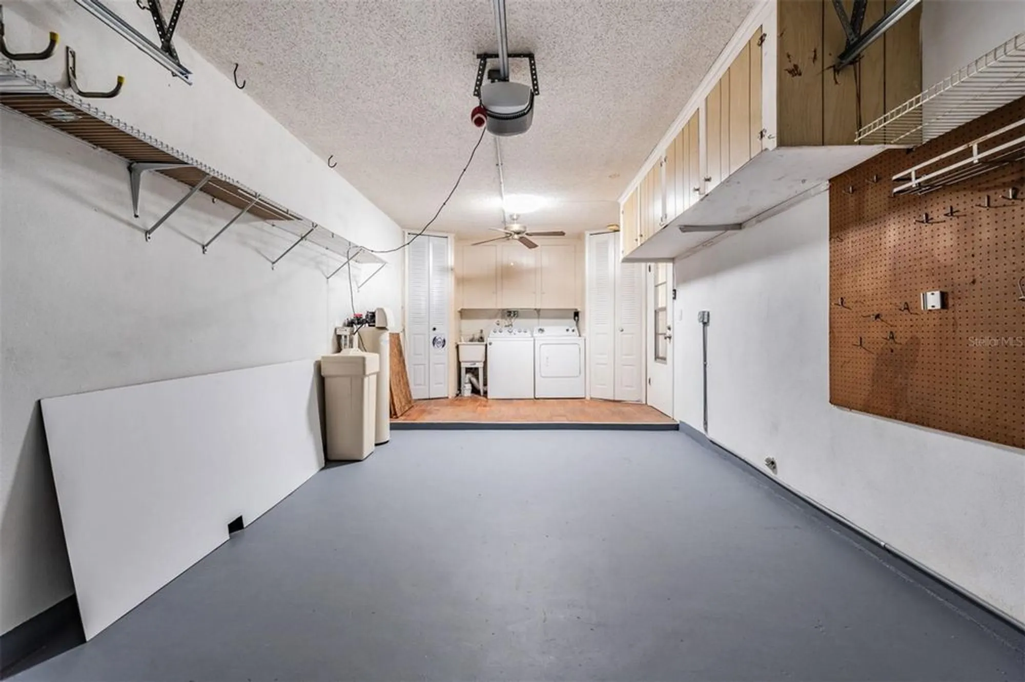 Property Slideshow image 21 of 56 | 2735 sherbrooke ln a, Palm Harbor, FL, 34684