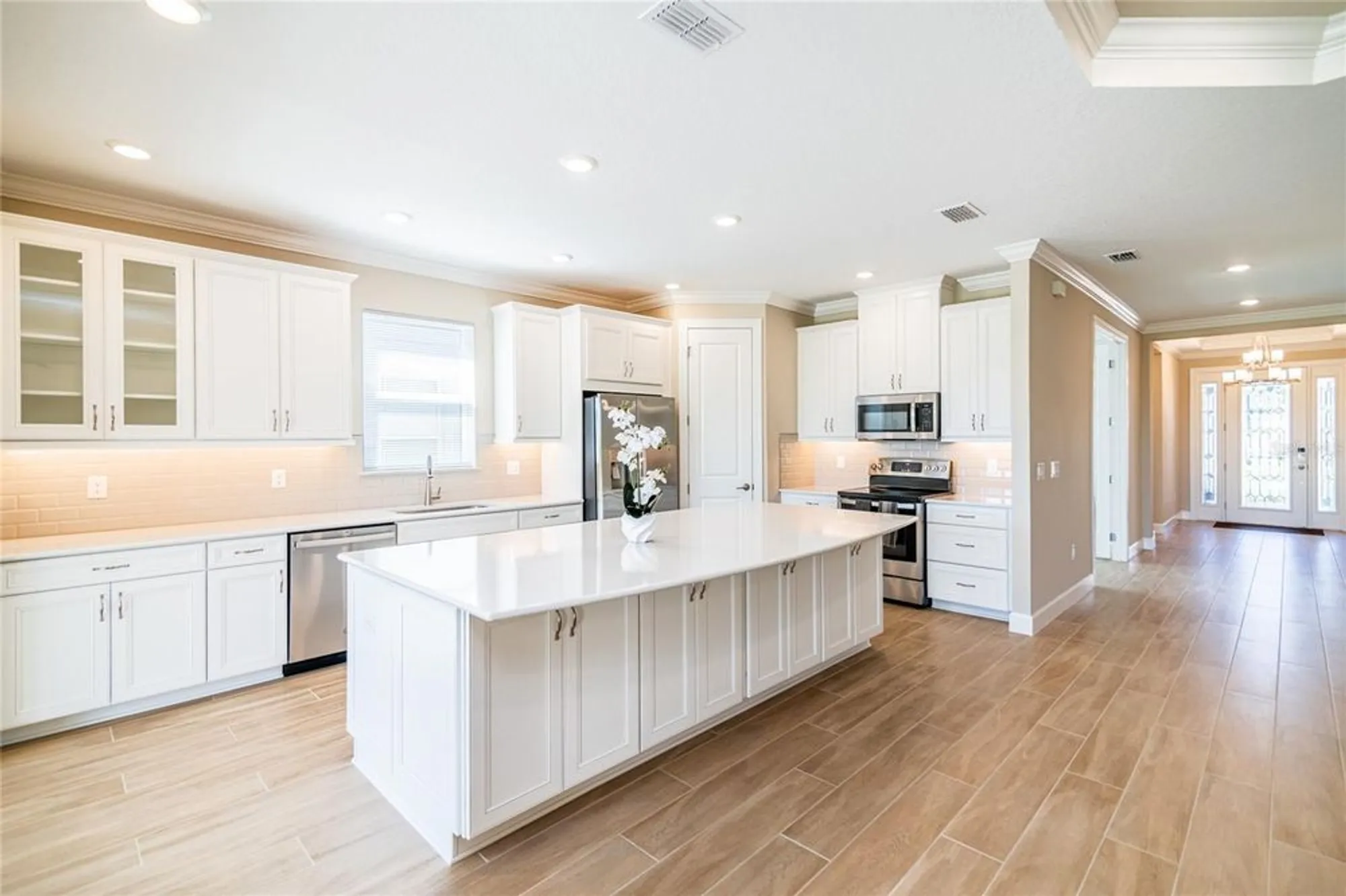 Property Slideshow image 11 of 53 | 4798 rosatti rd, Wesley Chapel, FL, 33543