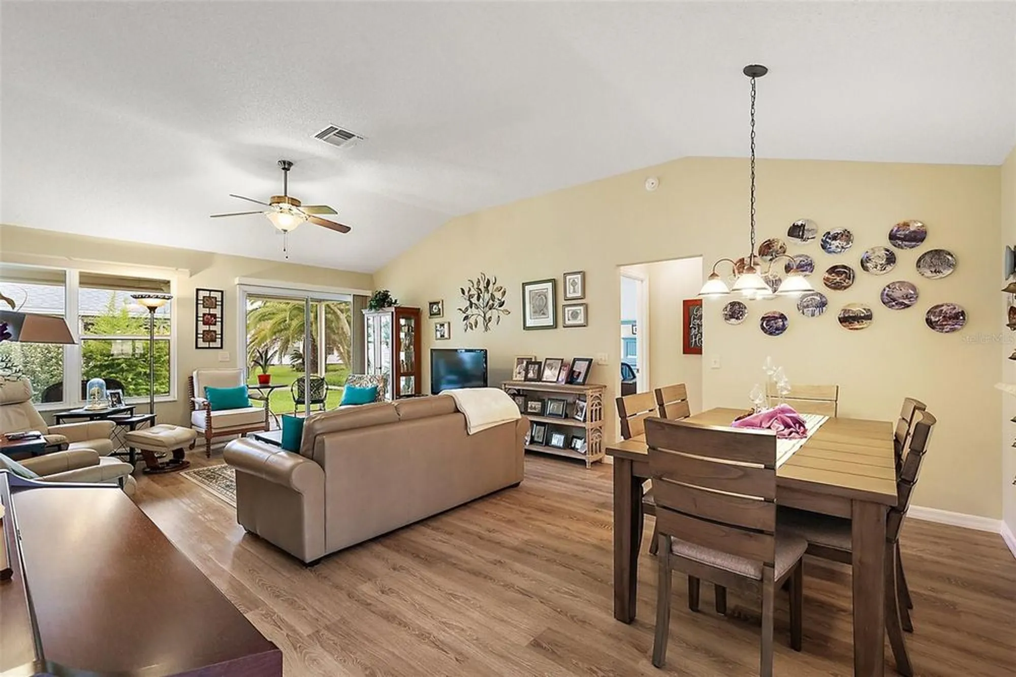 Property Slideshow image 5 of 24 | 7326 se 173rd arlington loop, The Villages, FL, 32162