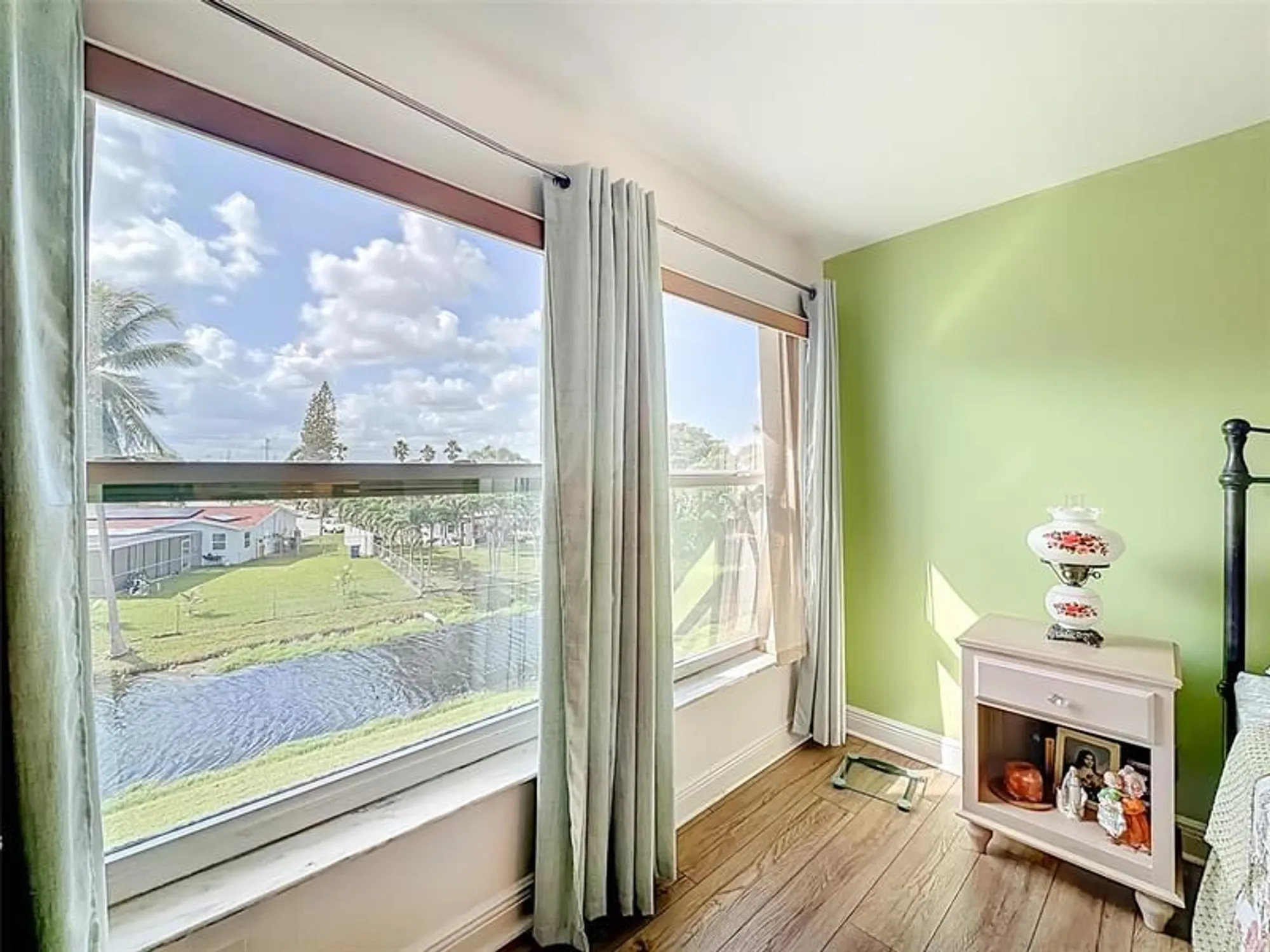 Property Slideshow image 37 of 52 | 6570 royal palm blvd apt 312, Margate, FL, 33063