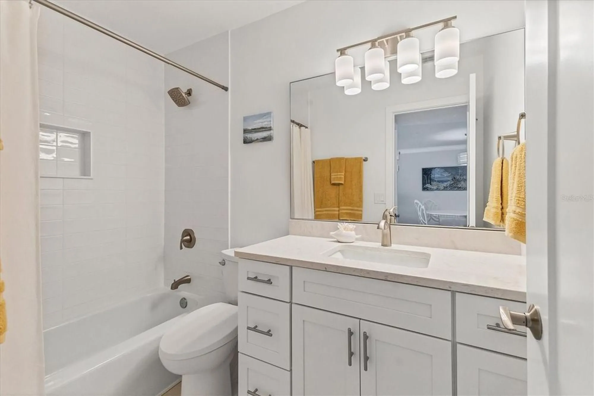 Property Slideshow image 26 of 53 | 608 fair winds dr, Nokomis, FL, 34275