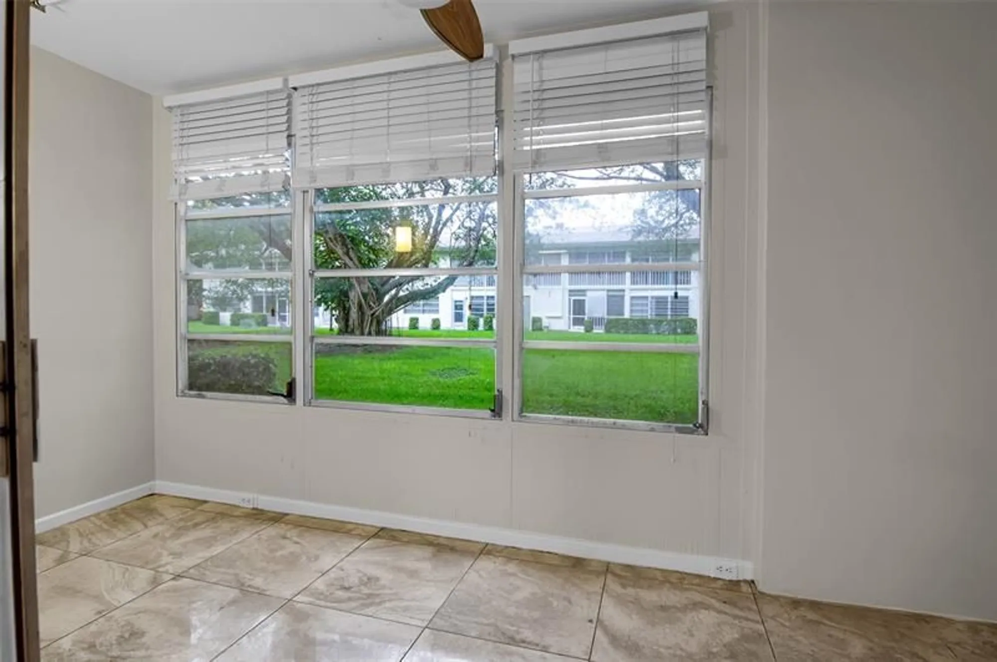 Property Slideshow image 24 of 38 | 1107 bahama bnd e1, Coconut Creek, FL, 33066
