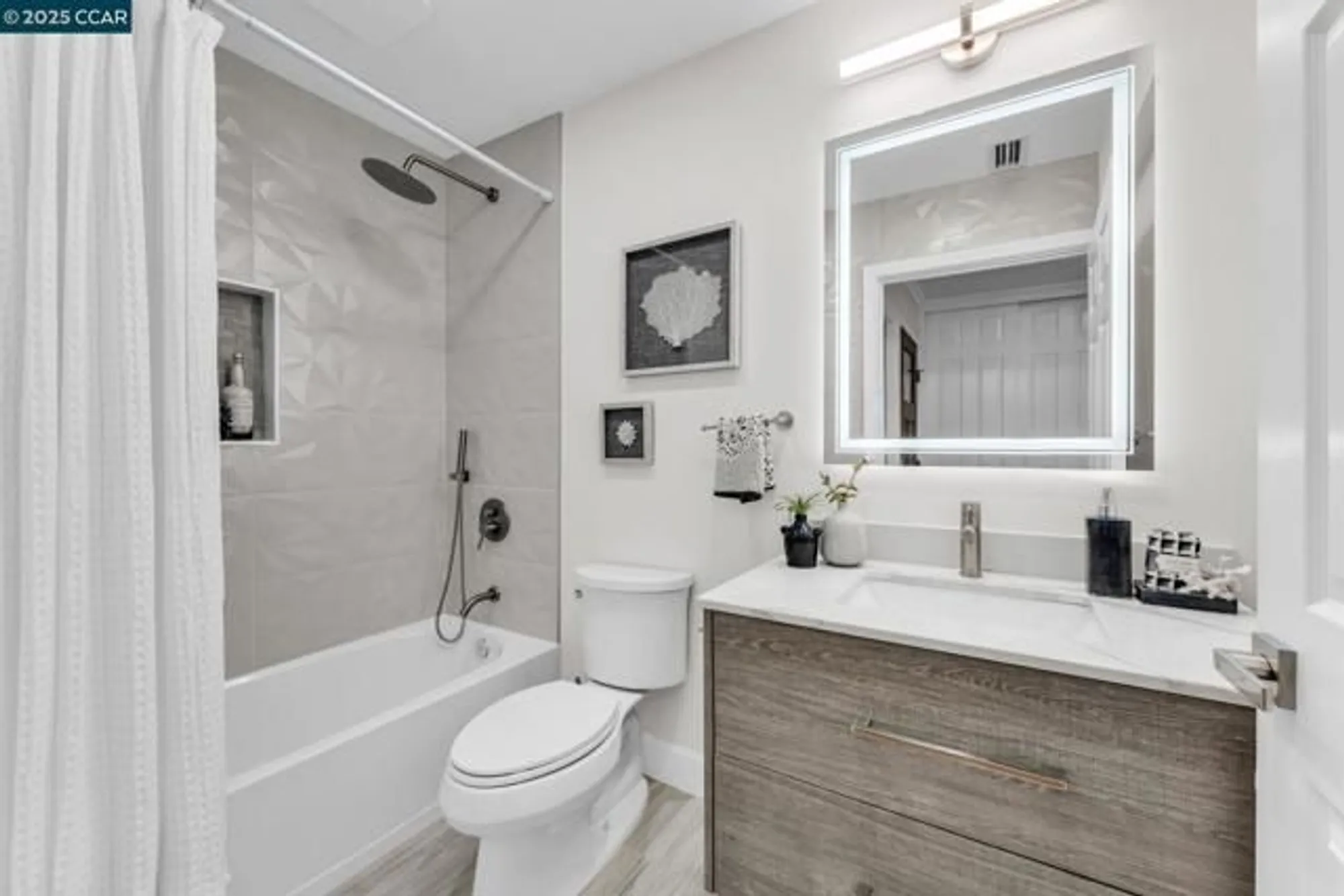 Property Slideshow image 32 of 53 | 1200 leisure ln apt 4, Walnut Creek, CA, 94595