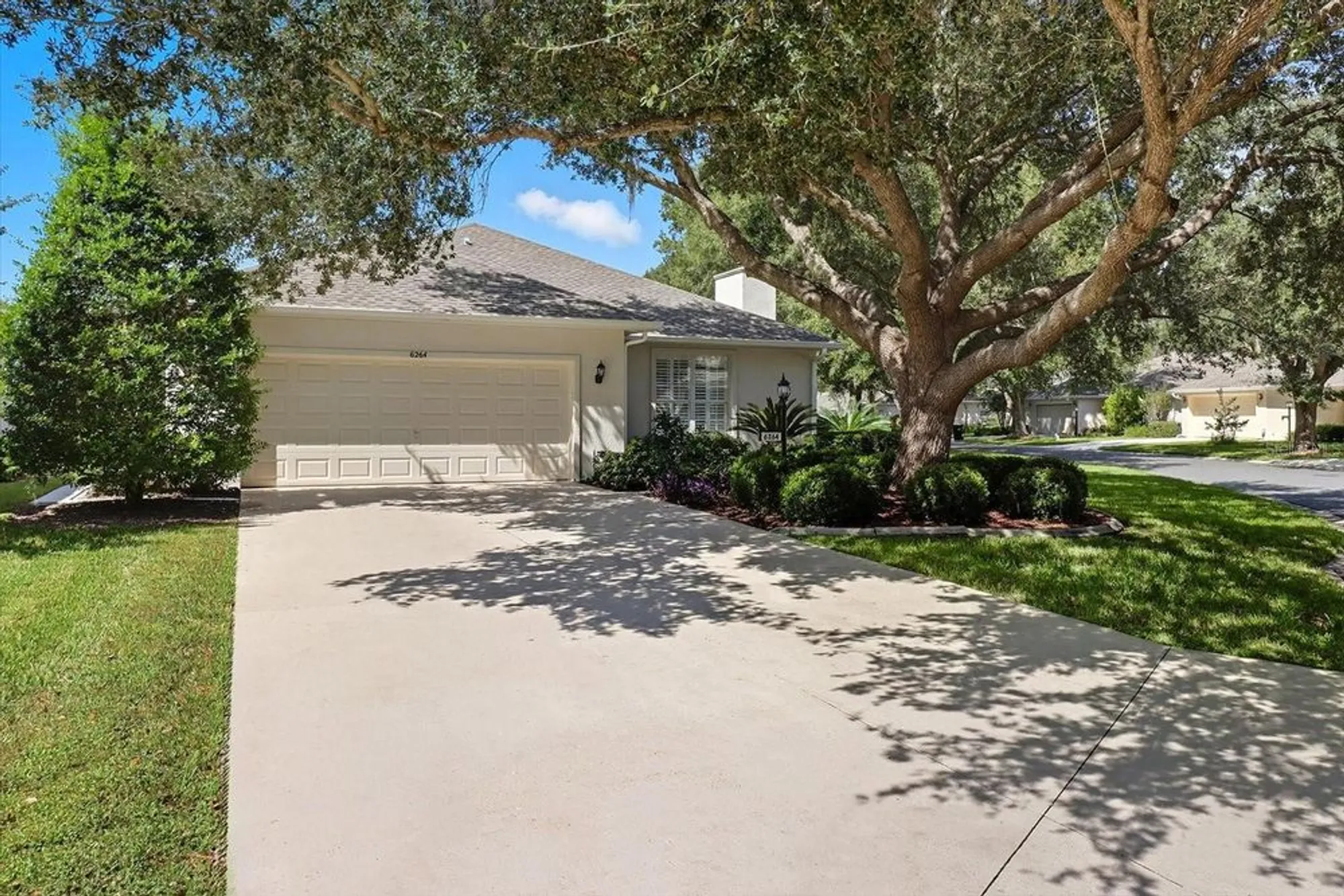 Property Slideshow image 12 of 61 | 6264 w glynborne loop, Crystal River, FL, 34429