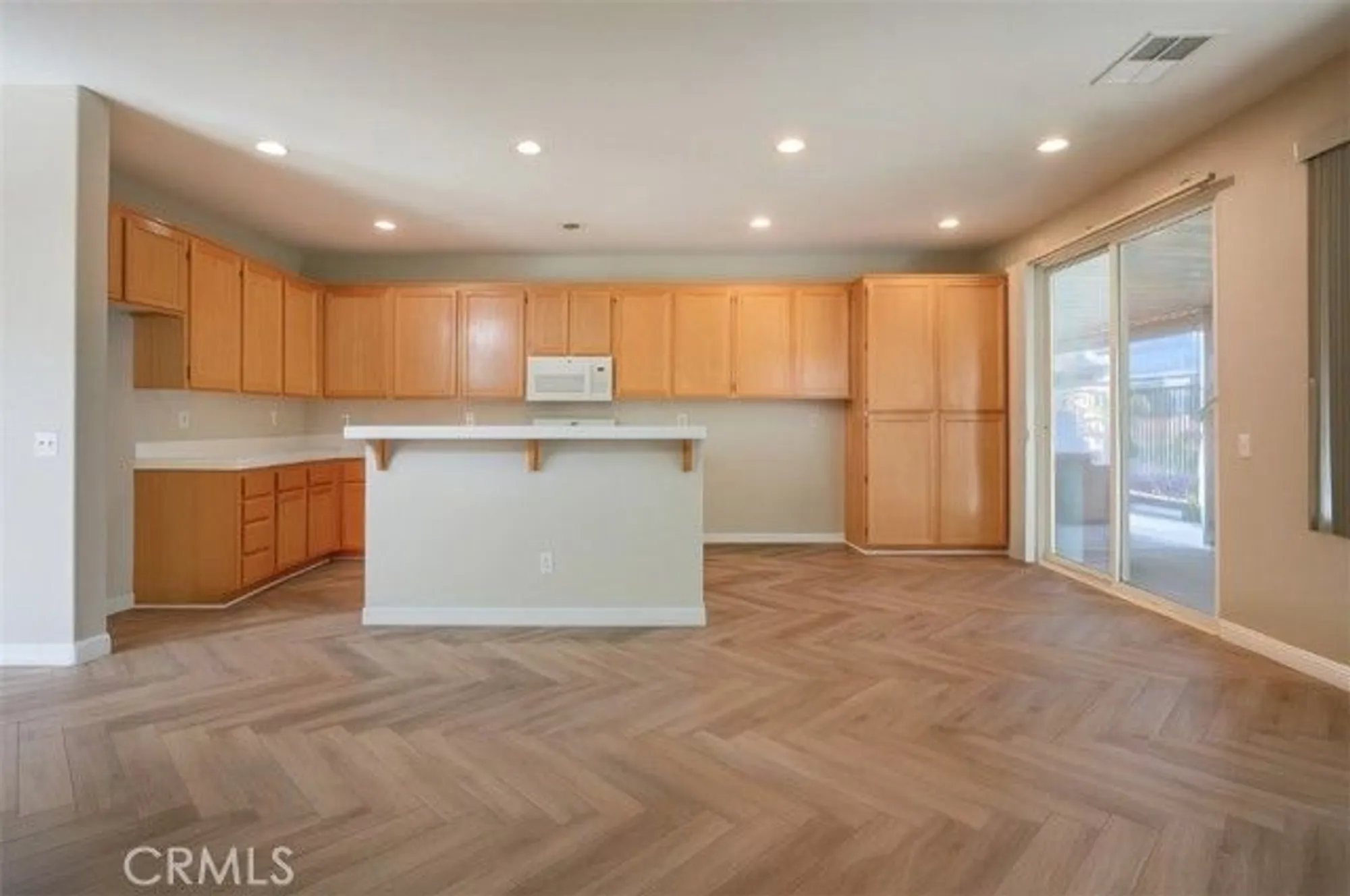 Property Slideshow image 16 of 27 | 28320 grandview dr, Moreno Valley, CA, 92555