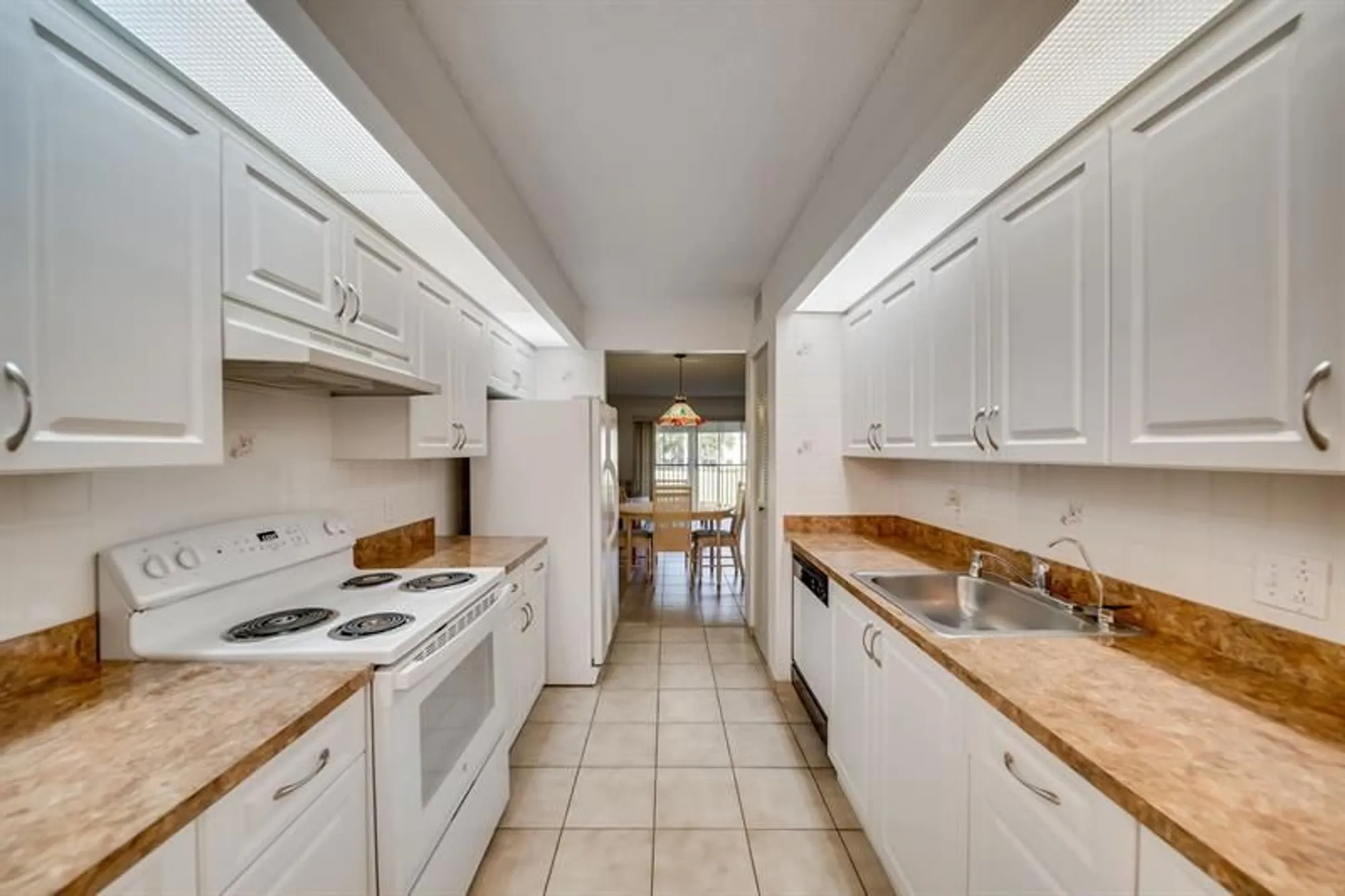 Property Slideshow image 23 of 54 | 13105 sw 16th ct 209l, Pembroke Pines, FL, 33027