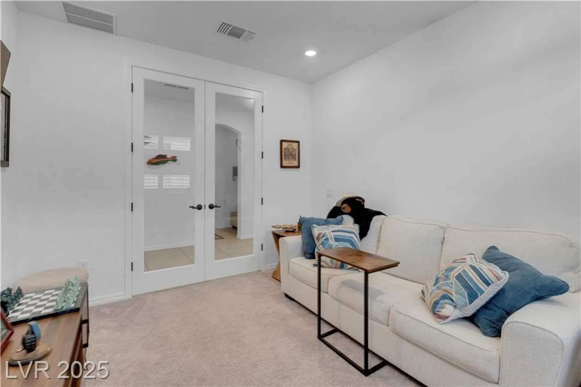 Property Slideshow image 37 of 69 | 124 lake oasis st, Henderson, NV, 89011