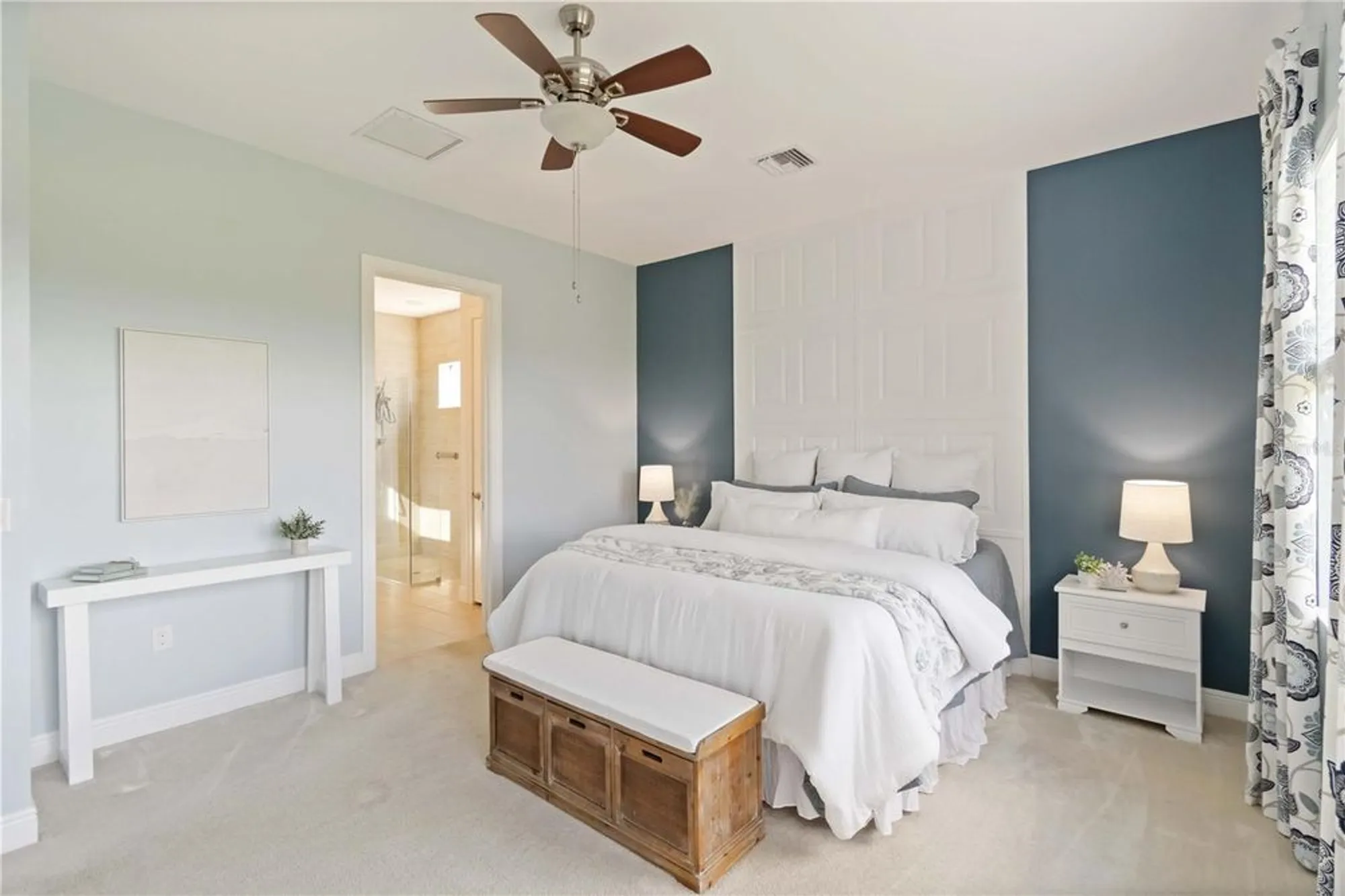 Property Slideshow image 16 of 75 | 10618 corkwood ct, Venice, FL, 34293