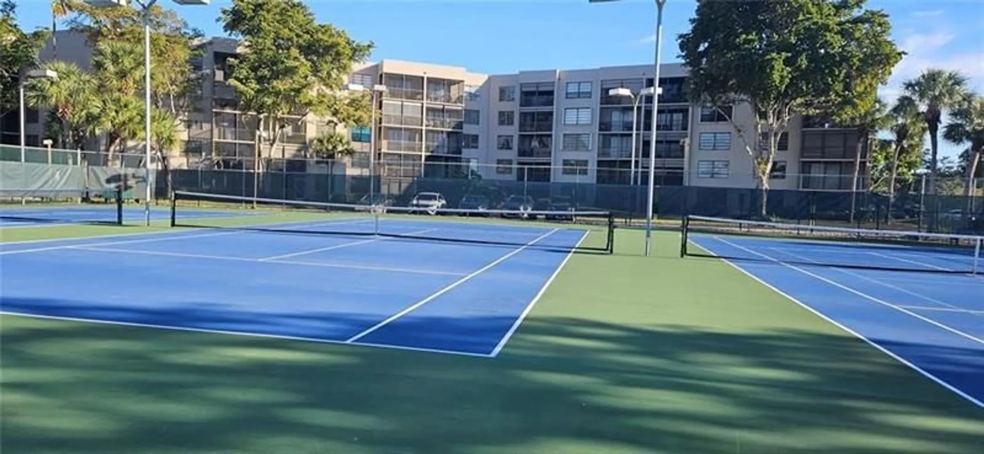 Property Slideshow image 14 of 14 | 1001 colony point cir 305, Pembroke Pines, FL, 33026