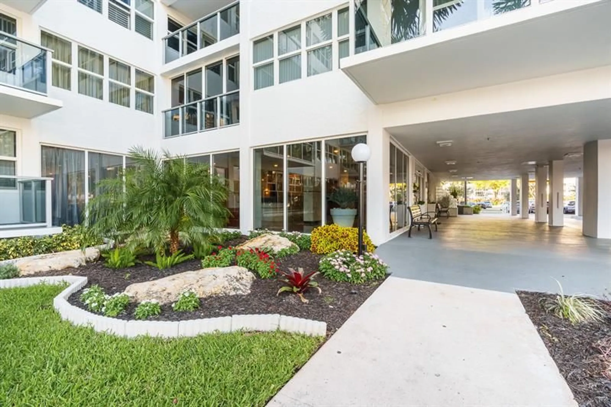 Property Slideshow image 31 of 40 | 3333 ne 34th st apt 412, Fort Lauderdale, FL, 33308