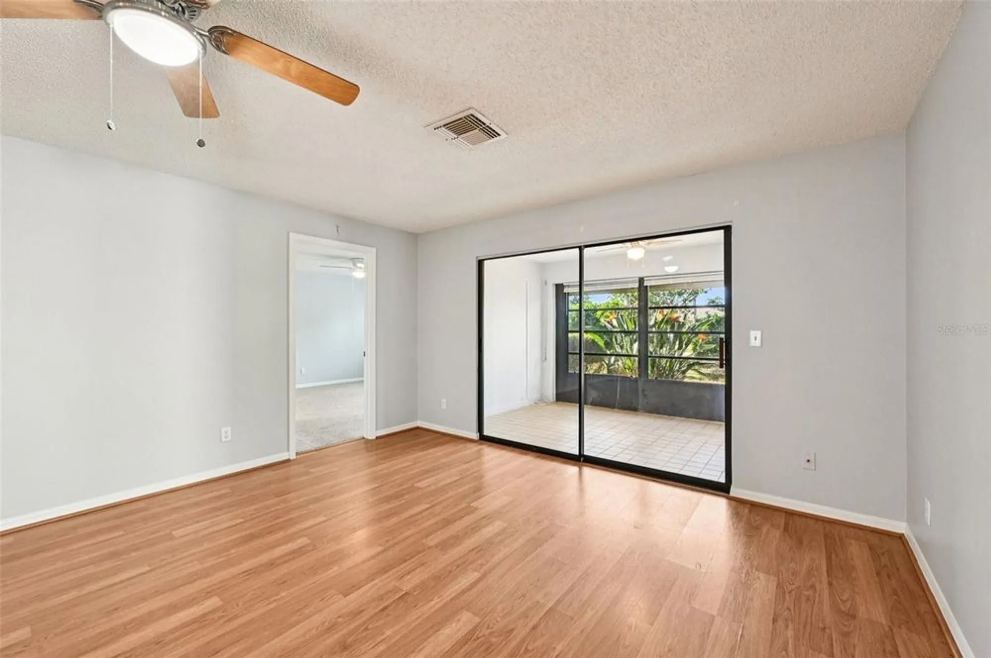 Property Slideshow image 4 of 55 | 2421 lancaster dr, Sun City Center, FL, 33573