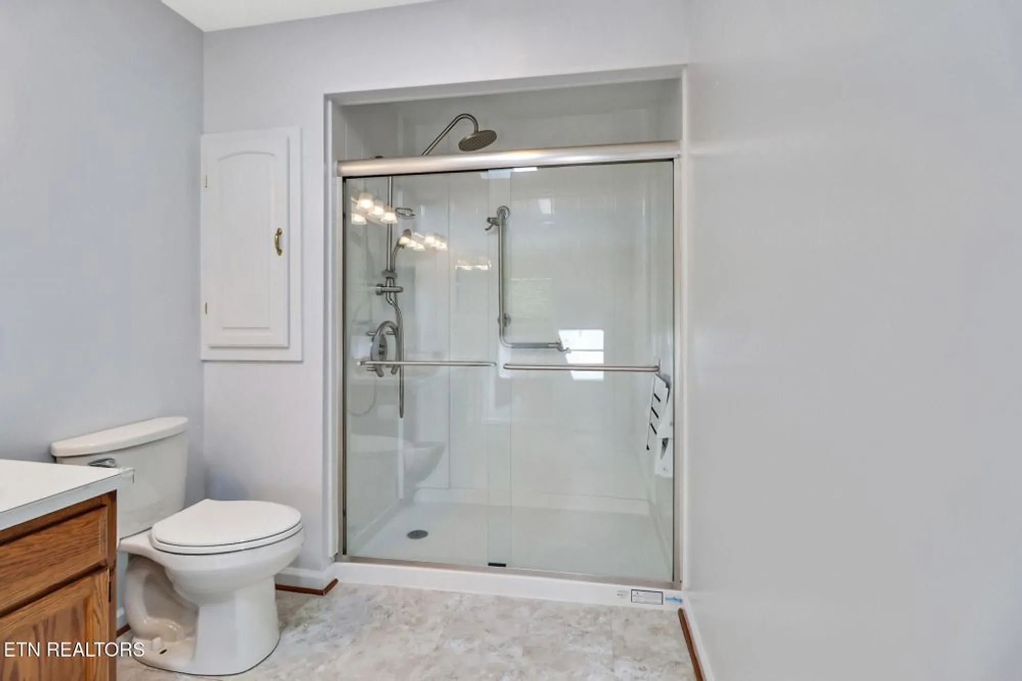 Property Slideshow image 28 of 45 | 116 rolling green dr, Crossville, TN, 38558