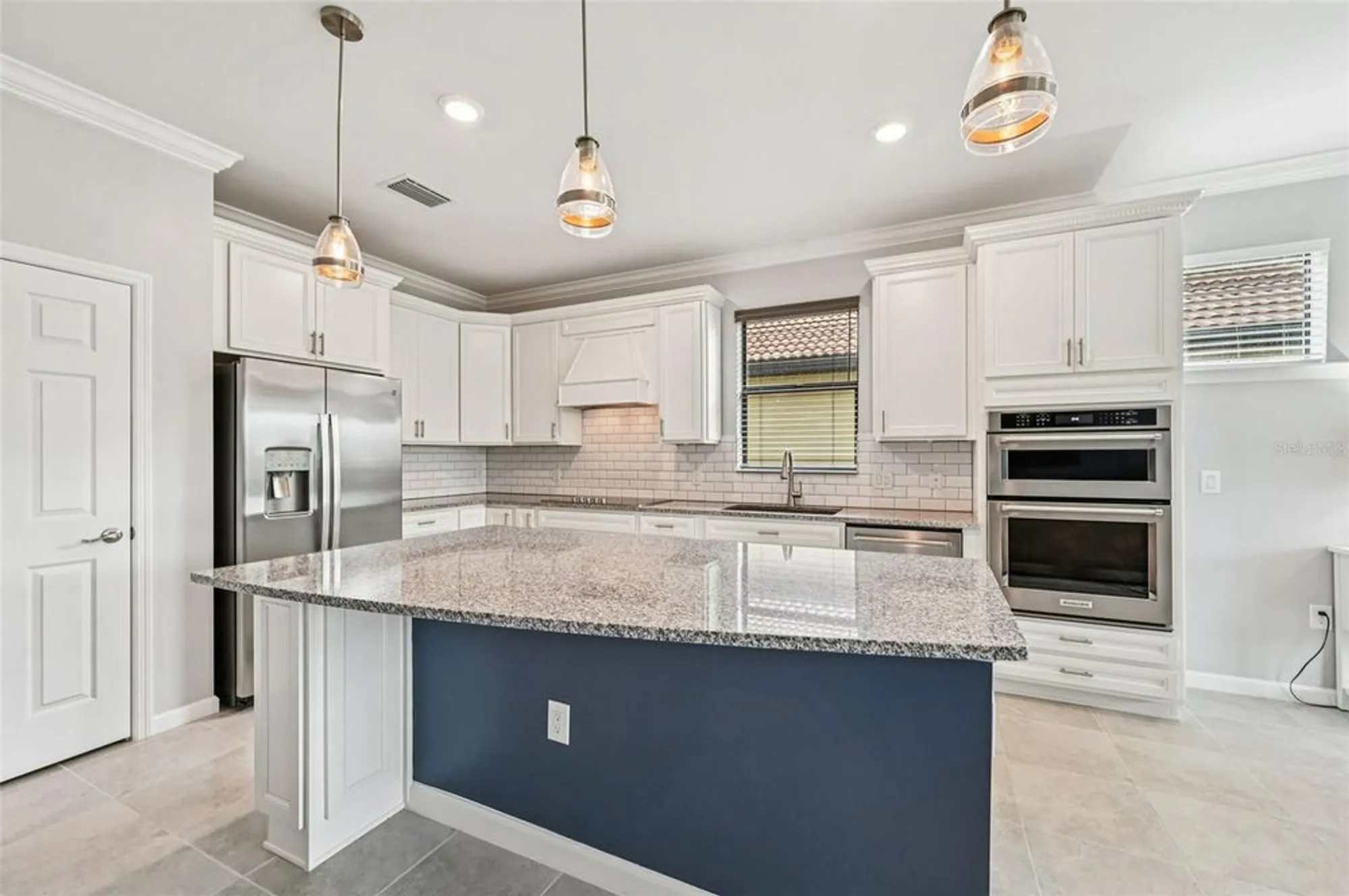 Property Slideshow image 8 of 33 | 2641 daisy dr, North Port, FL, 34289