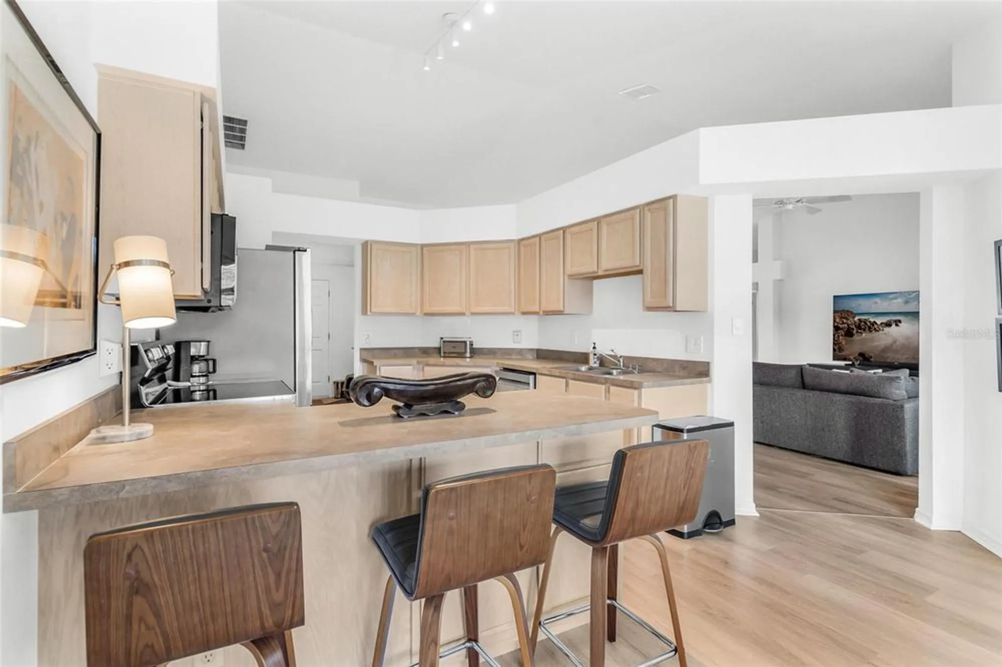 Property Slideshow image 12 of 55 | 25440 crestwater dr, Leesburg, FL, 34748