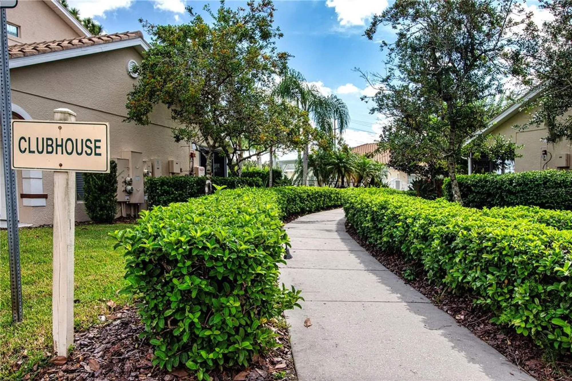 Property Slideshow image 52 of 71 | 6426 bay cedar ln # 101, Bradenton, FL, 34203