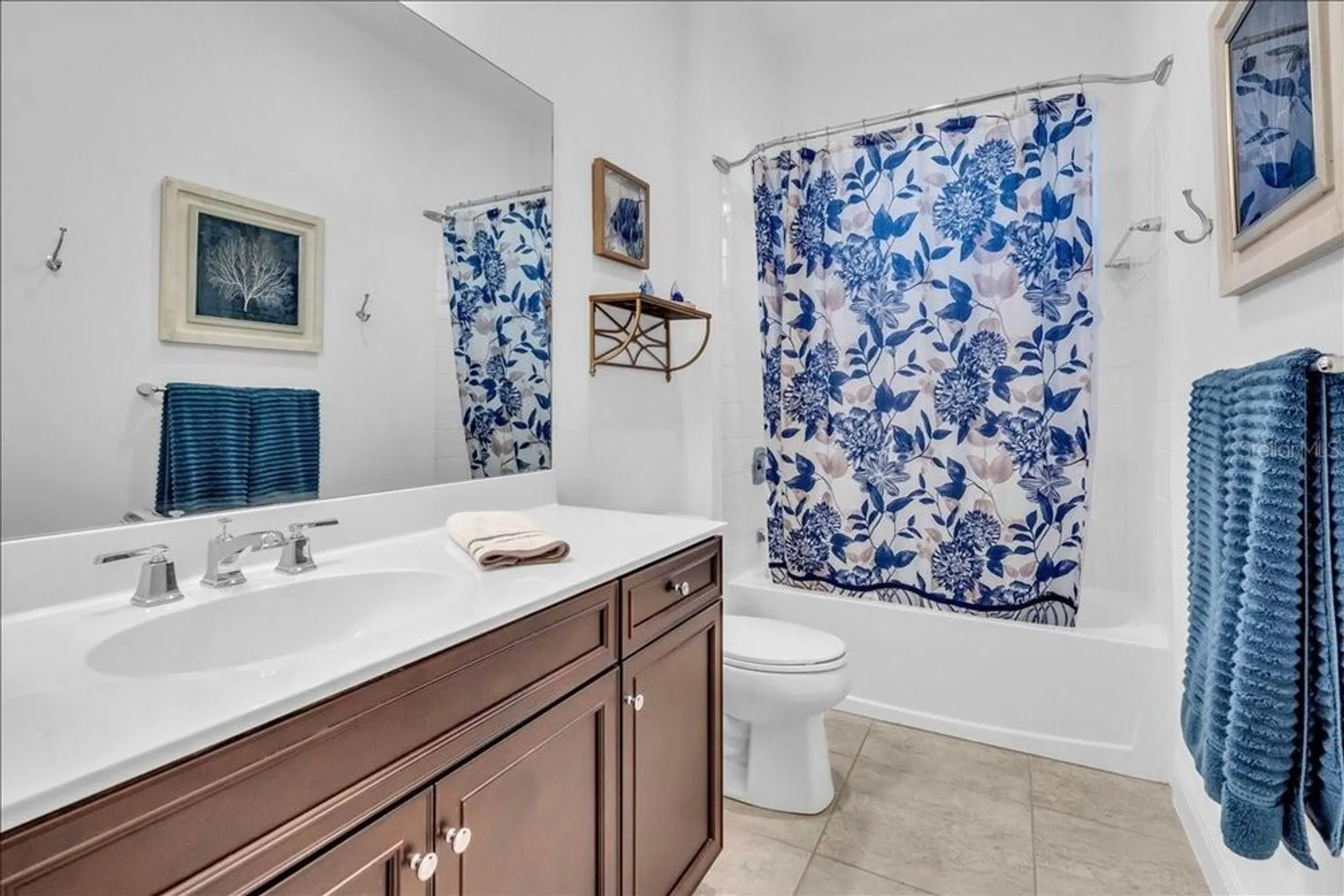 Property Slideshow image 32 of 72 | 26777 weiskopf dr, Englewood, FL, 34223