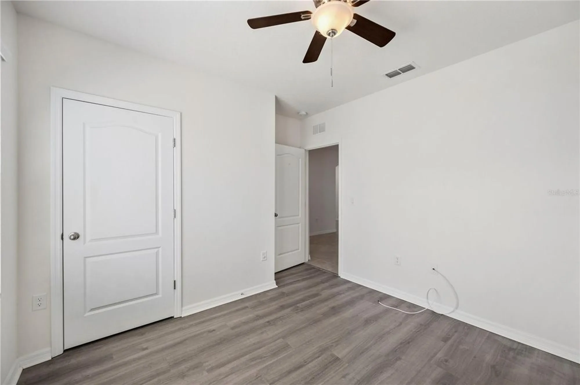Property Slideshow image 7 of 41 | 2719 grandbury grove rd, Lakeland, FL, 33811