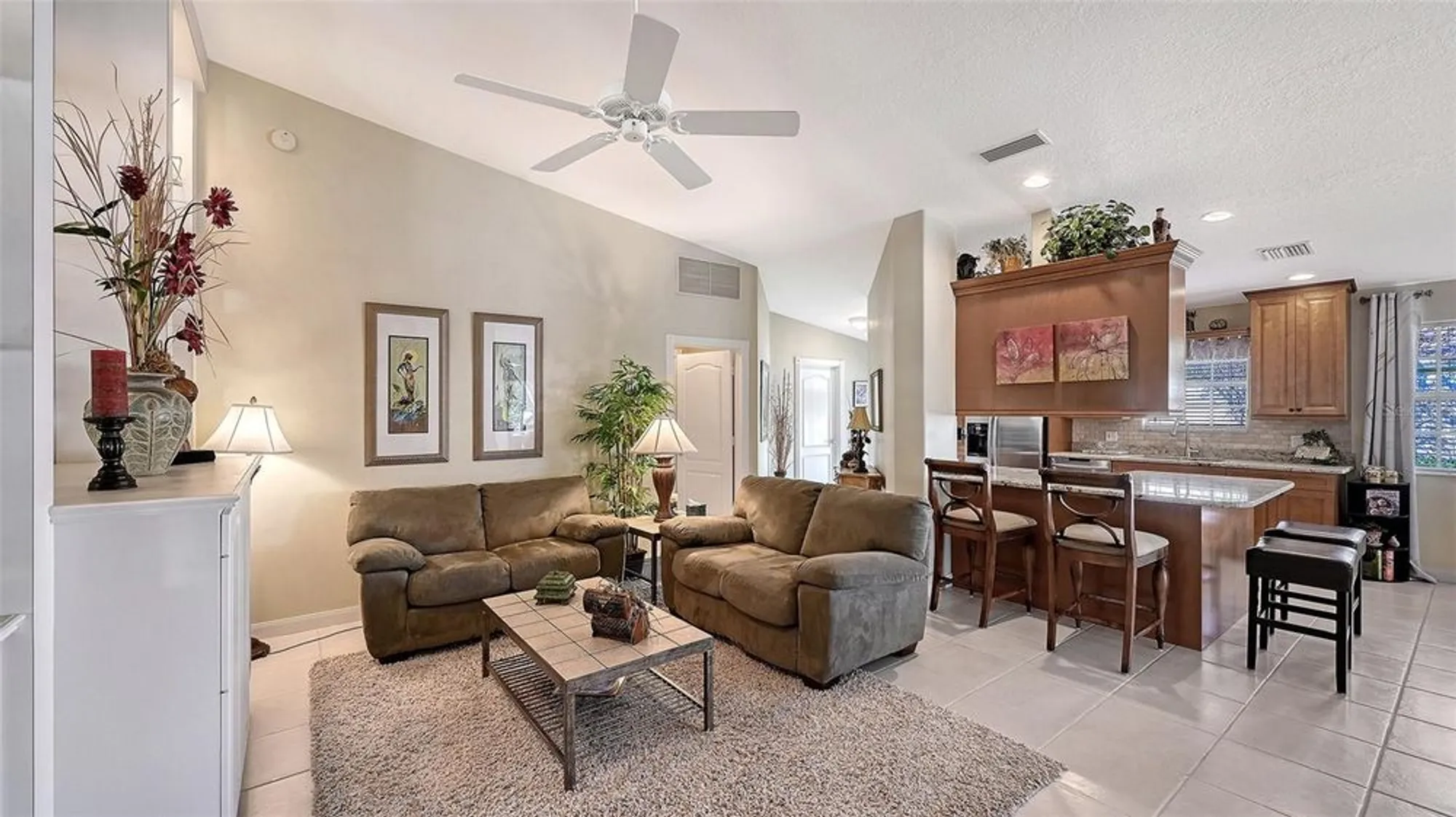 Property Slideshow image 12 of 87 | 5770 ivrea dr, Sarasota, FL, 34238