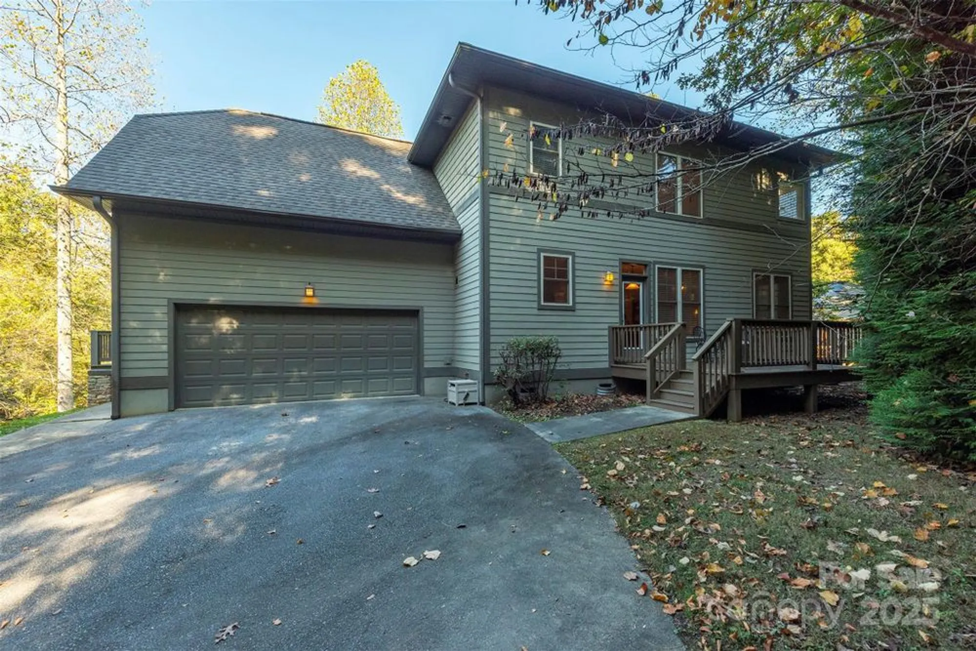 Property Slideshow image 3 of 48 | 4 yellow owl dr, Biltmore Lake, NC, 28715