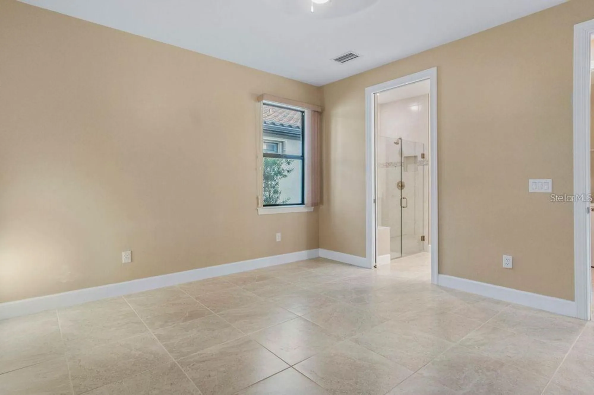 Property Slideshow image 36 of 88 | 1352 raspberry dr, North Port, FL, 34289