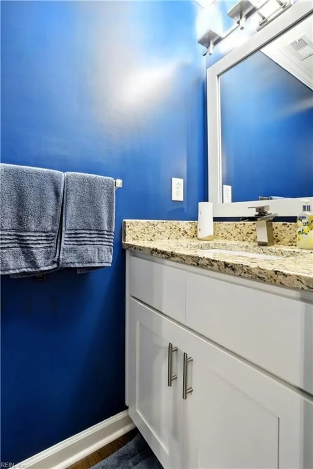 Property Slideshow image 31 of 46 | 809 mason ct, Chesapeake, VA, 23320
