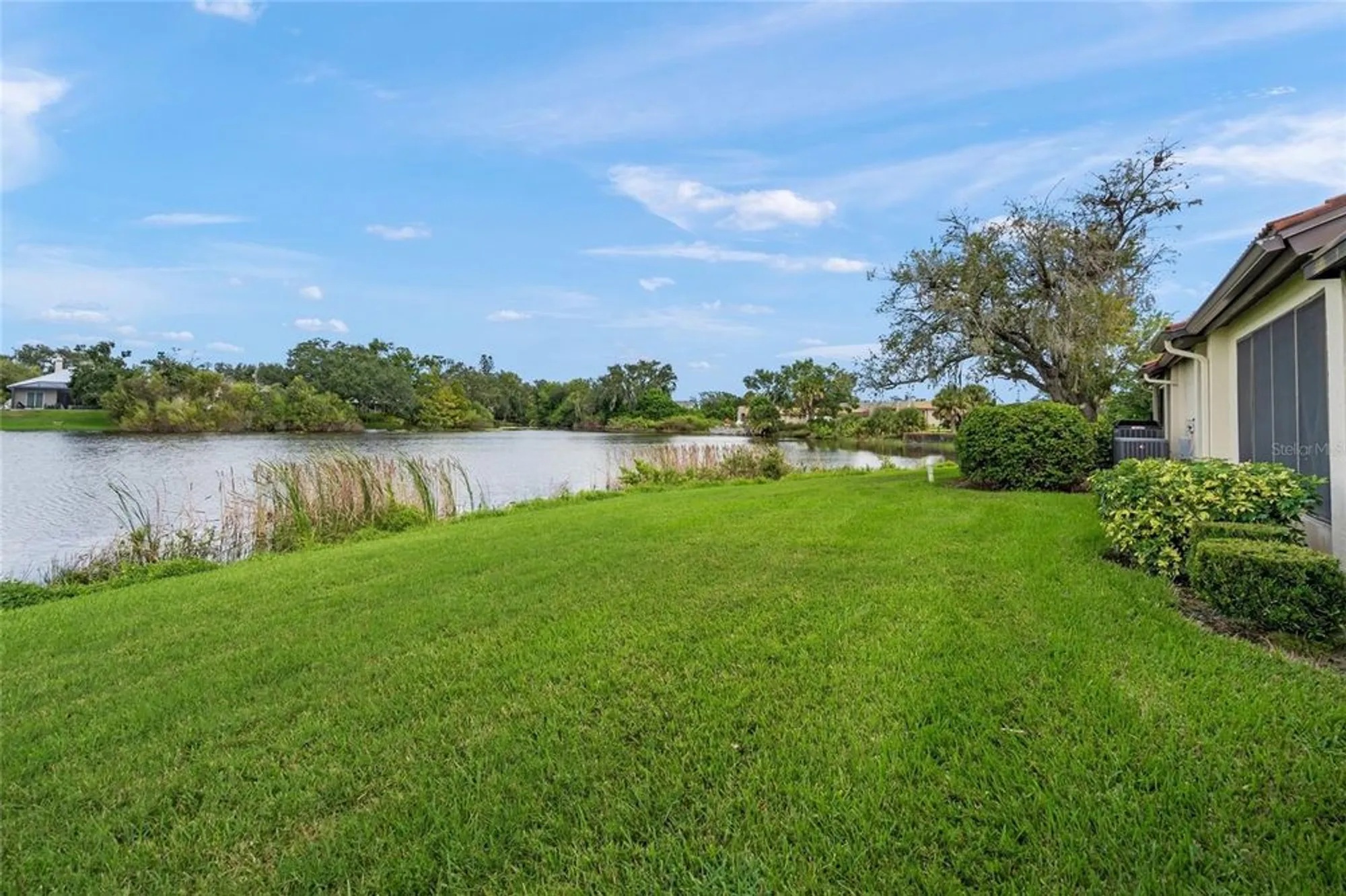 Property Slideshow image 37 of 43 | 7475 oak moss dr 20, Sarasota, FL, 34241