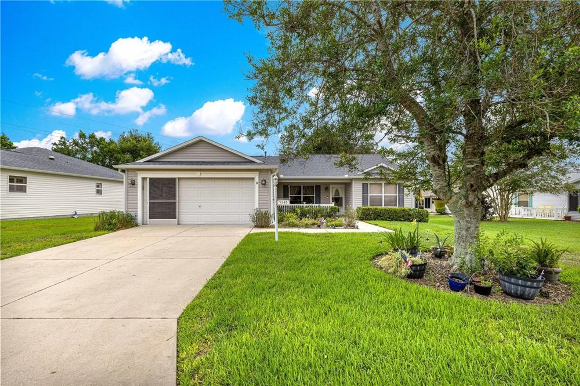 Property Slideshow image 6 of 31 | 9345 se 177th simons ln, The Villages, FL, 32162